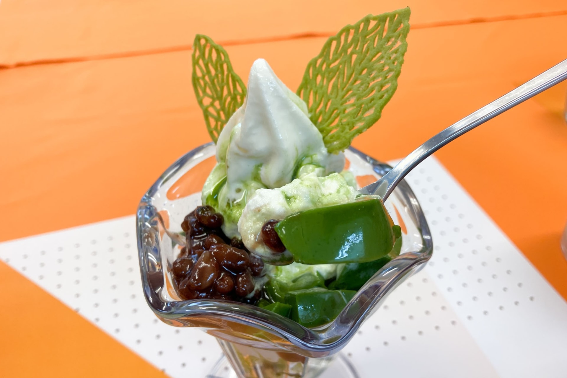 ぷるぷるな抹茶ゼリー