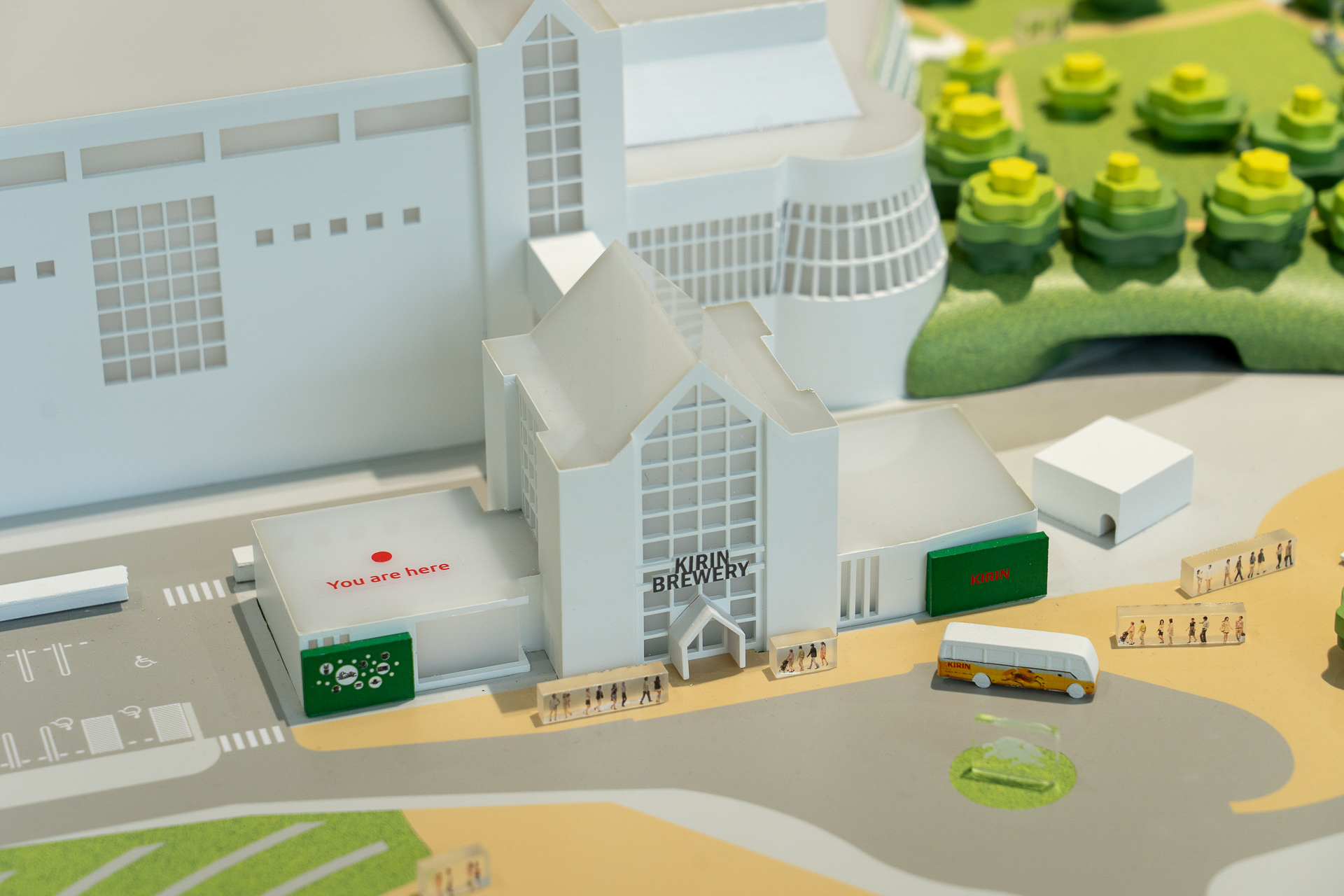 精巧に作られているジオラマ。東京ドーム約4個分に相当する広さのキリンビール 横浜工場を俯瞰することができる