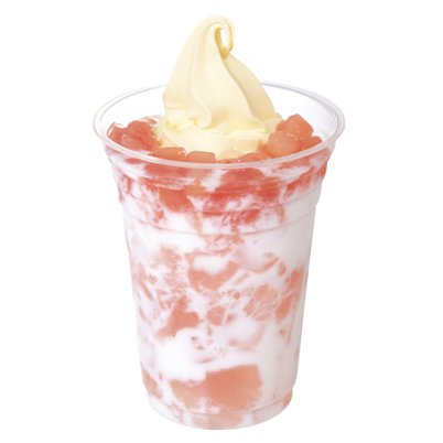 「ピーチ＆ピーチ クラウンバニララテフロート」（580円）