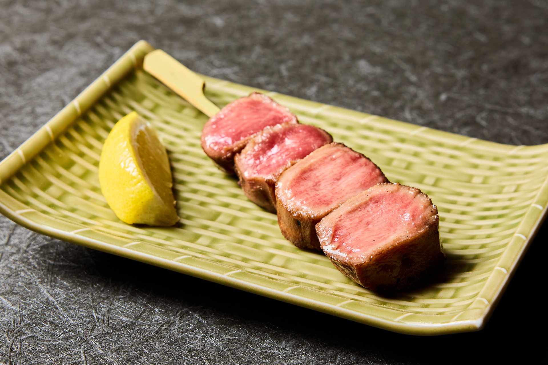 厚切りやわらか牛タン串