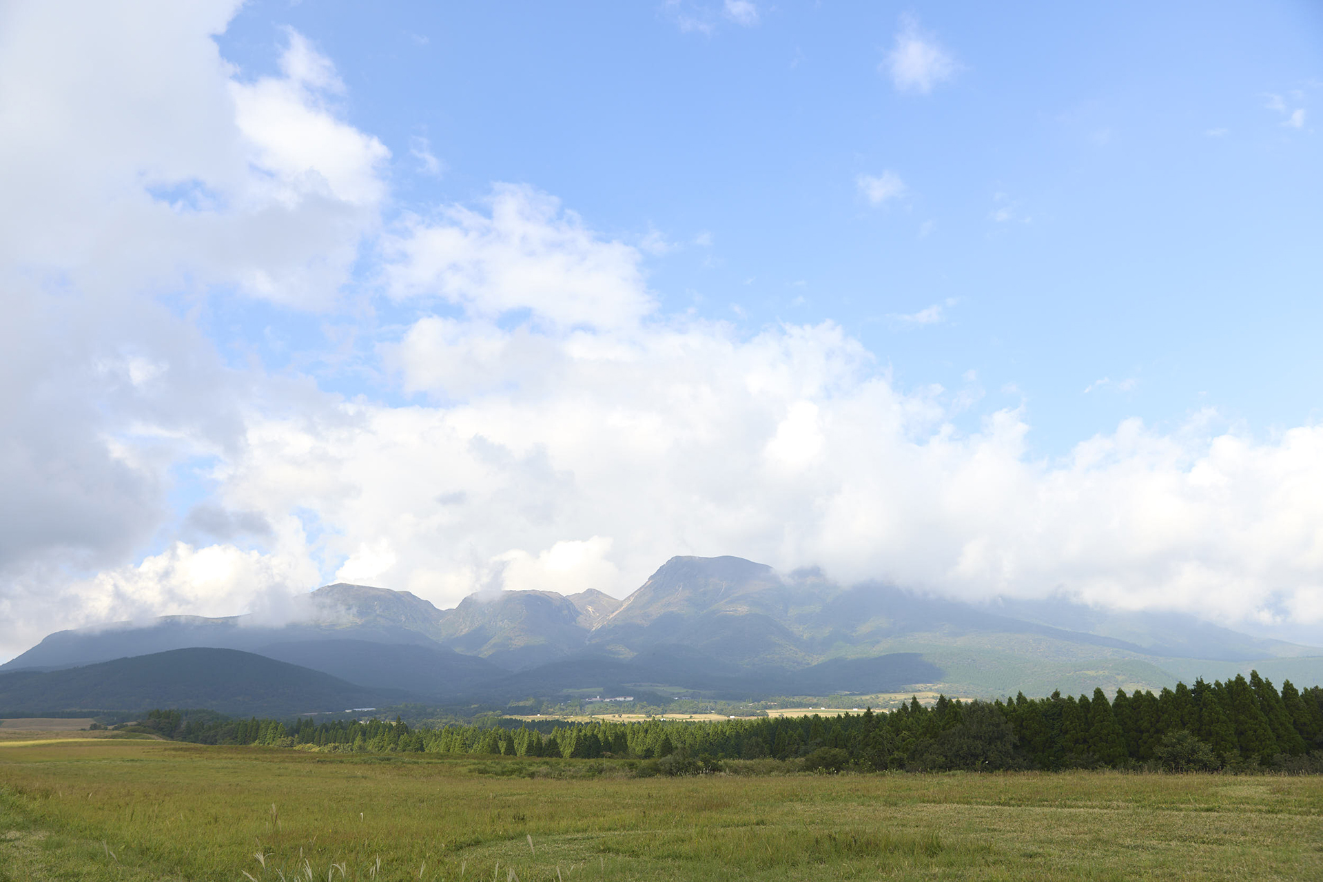 九州の屋根「くじゅう連山」の雄大な大自然