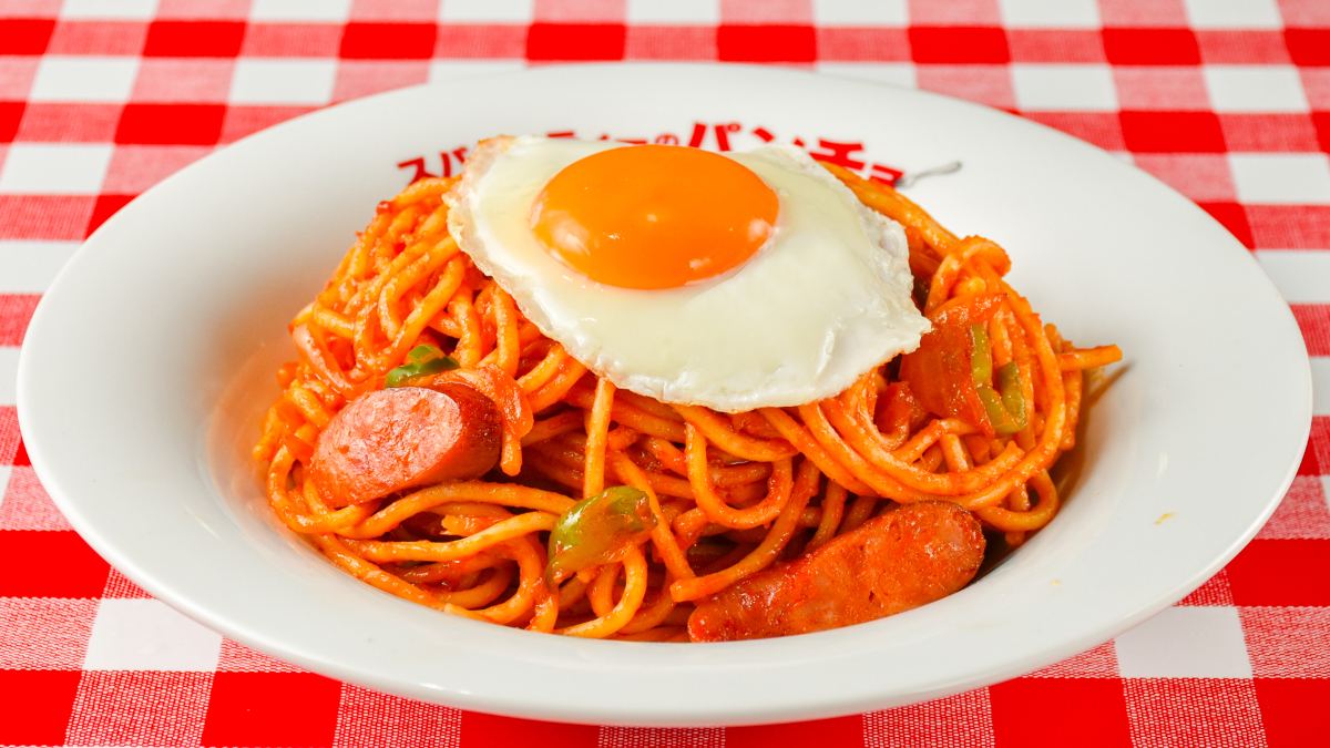 期間中は「ナポリタン目玉焼き」が100円引き