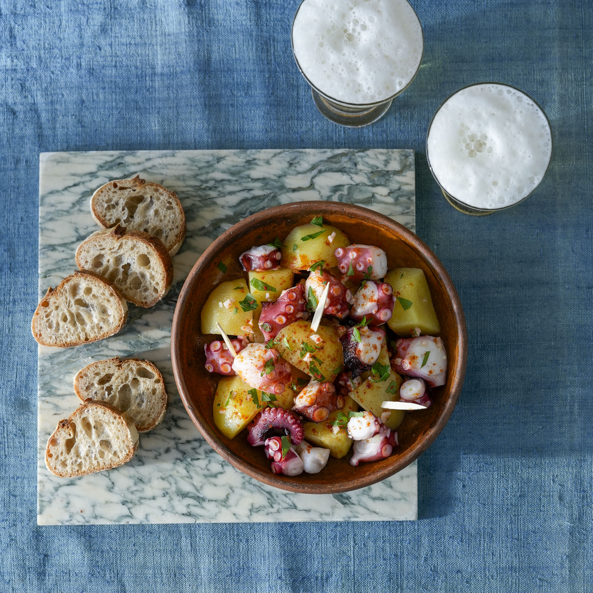 「簡単おつまみ」から「タコとじゃがいものスペイン風炒め」