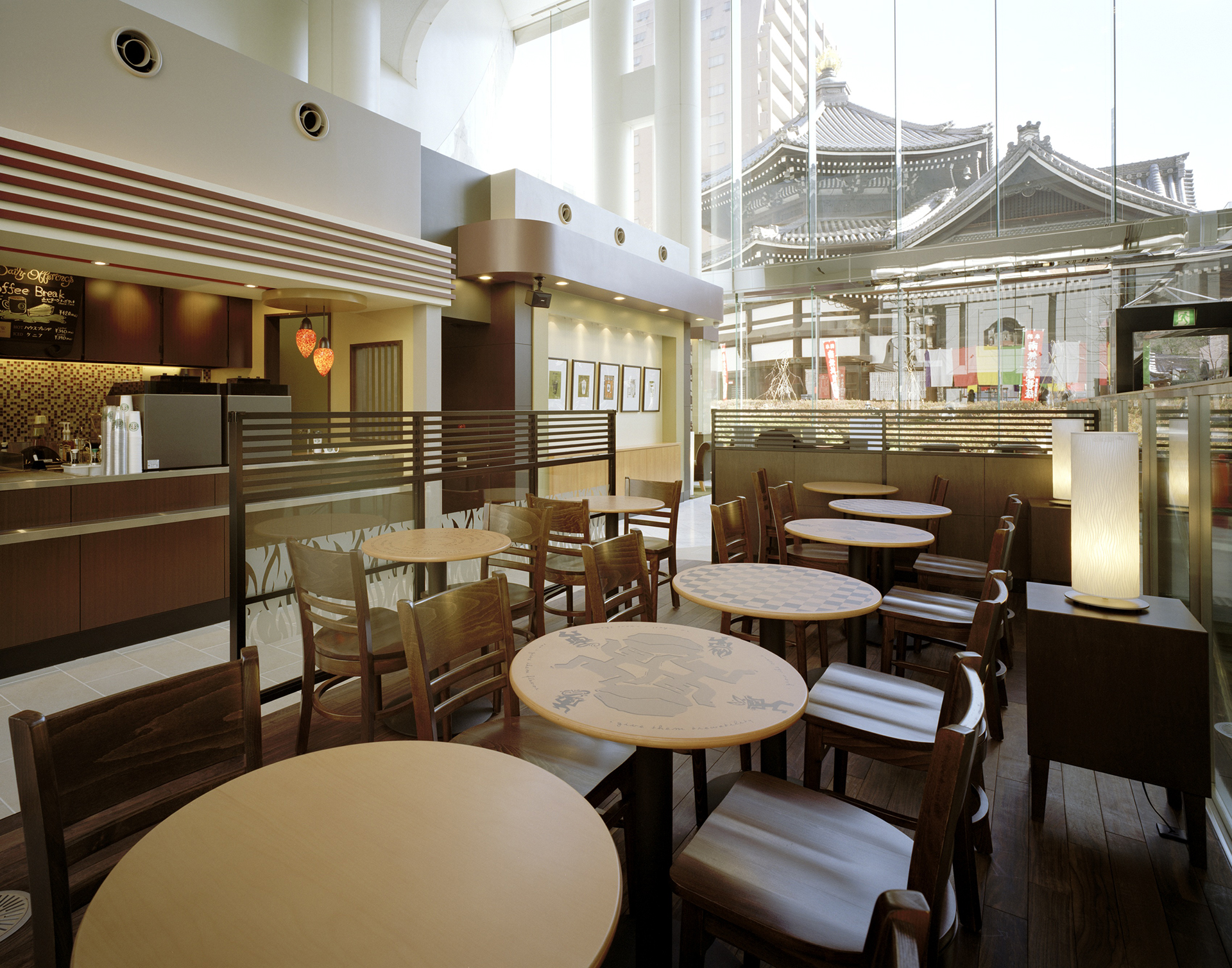 スターバックス コーヒー 京都烏丸六角店