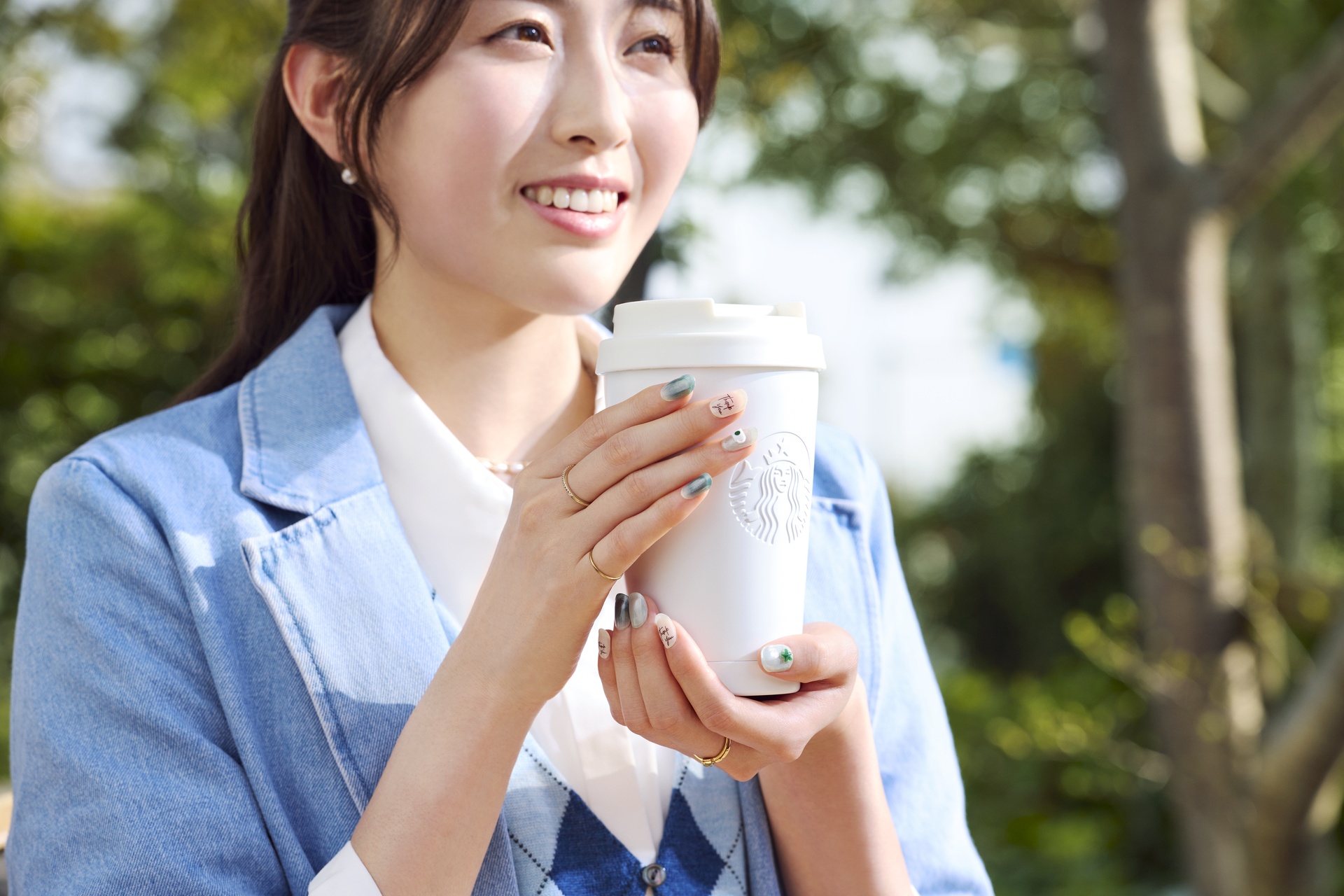 「ohora + STARBUCKS」のネイルシール全3種