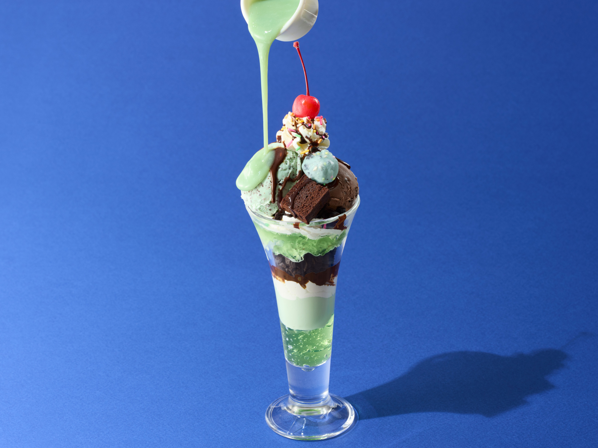 「チョコミン党パフェ」（1199円）