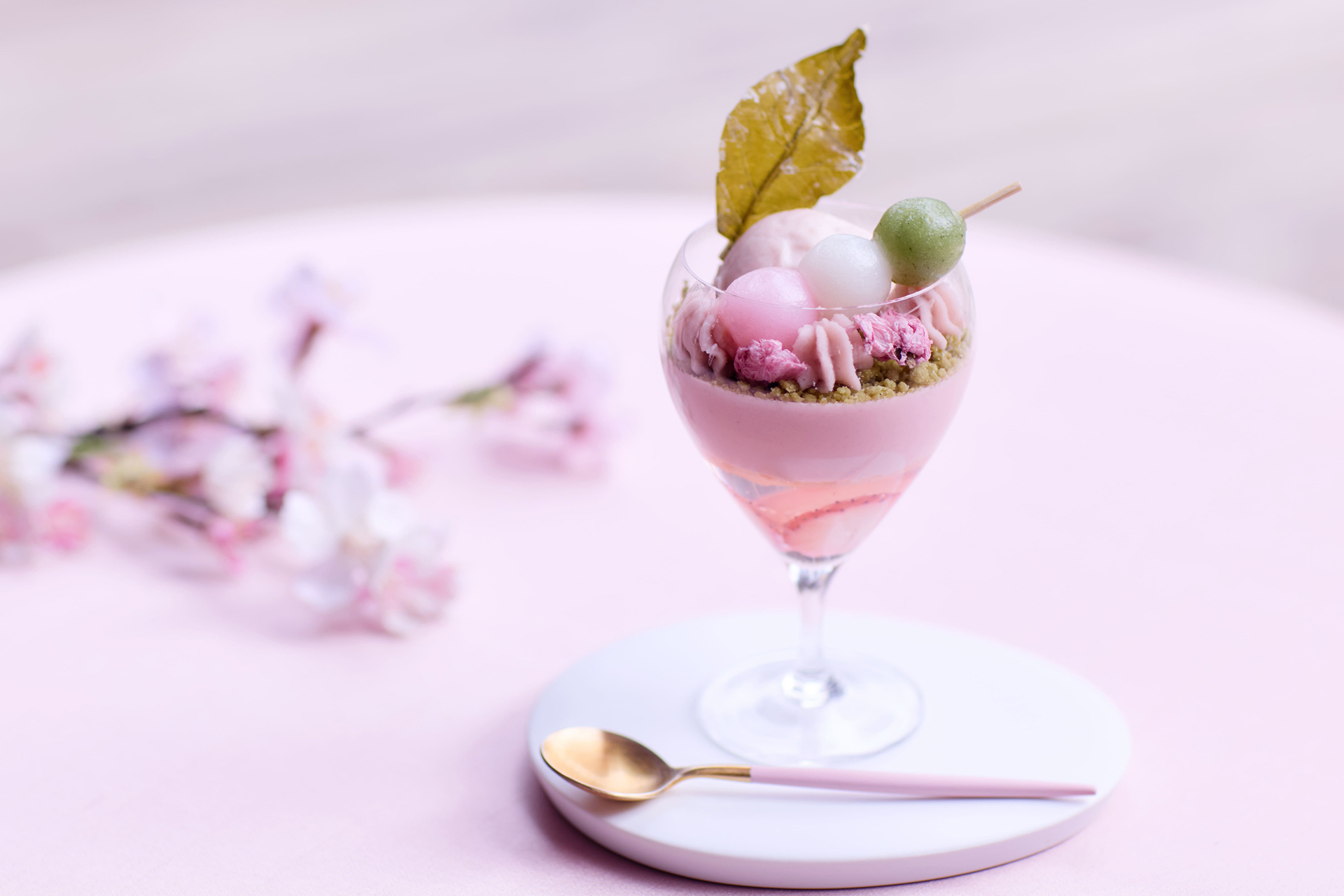 「桜と団子のパルフェ」