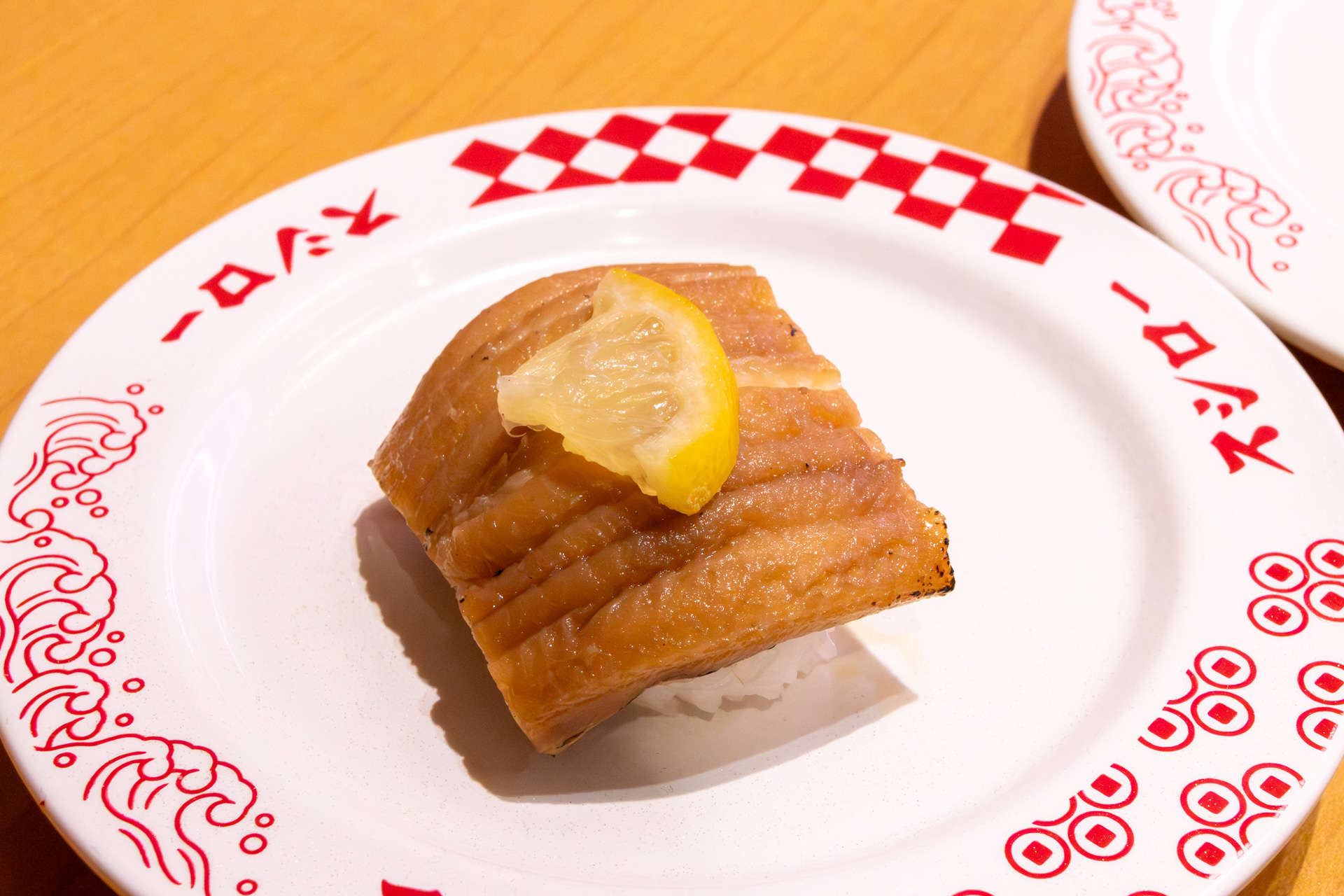 「あなごアンデス紅塩レモン」（280円～）