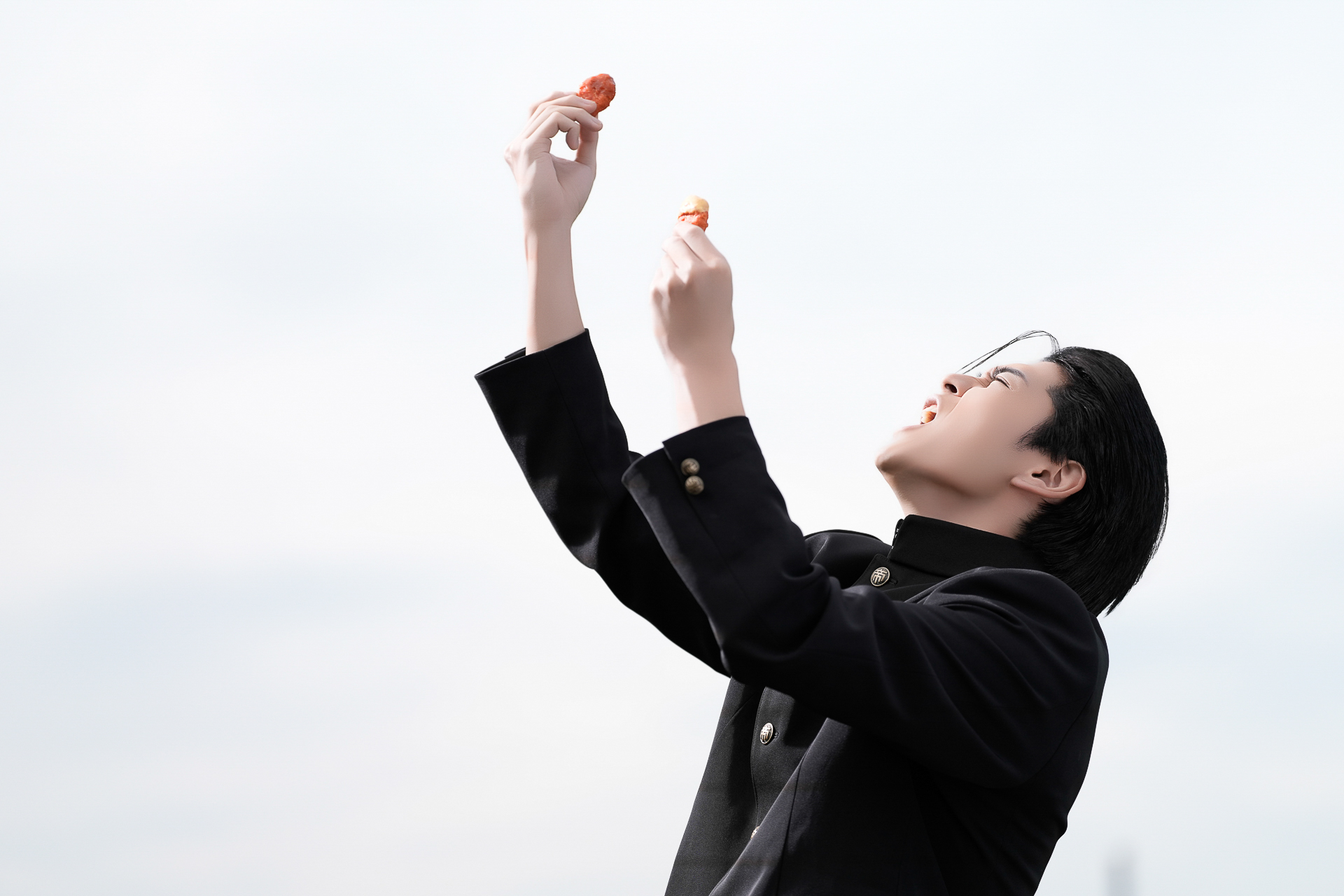 新テレビCM「『ソース四天王』篇」に登場する眞栄田郷敦さん
