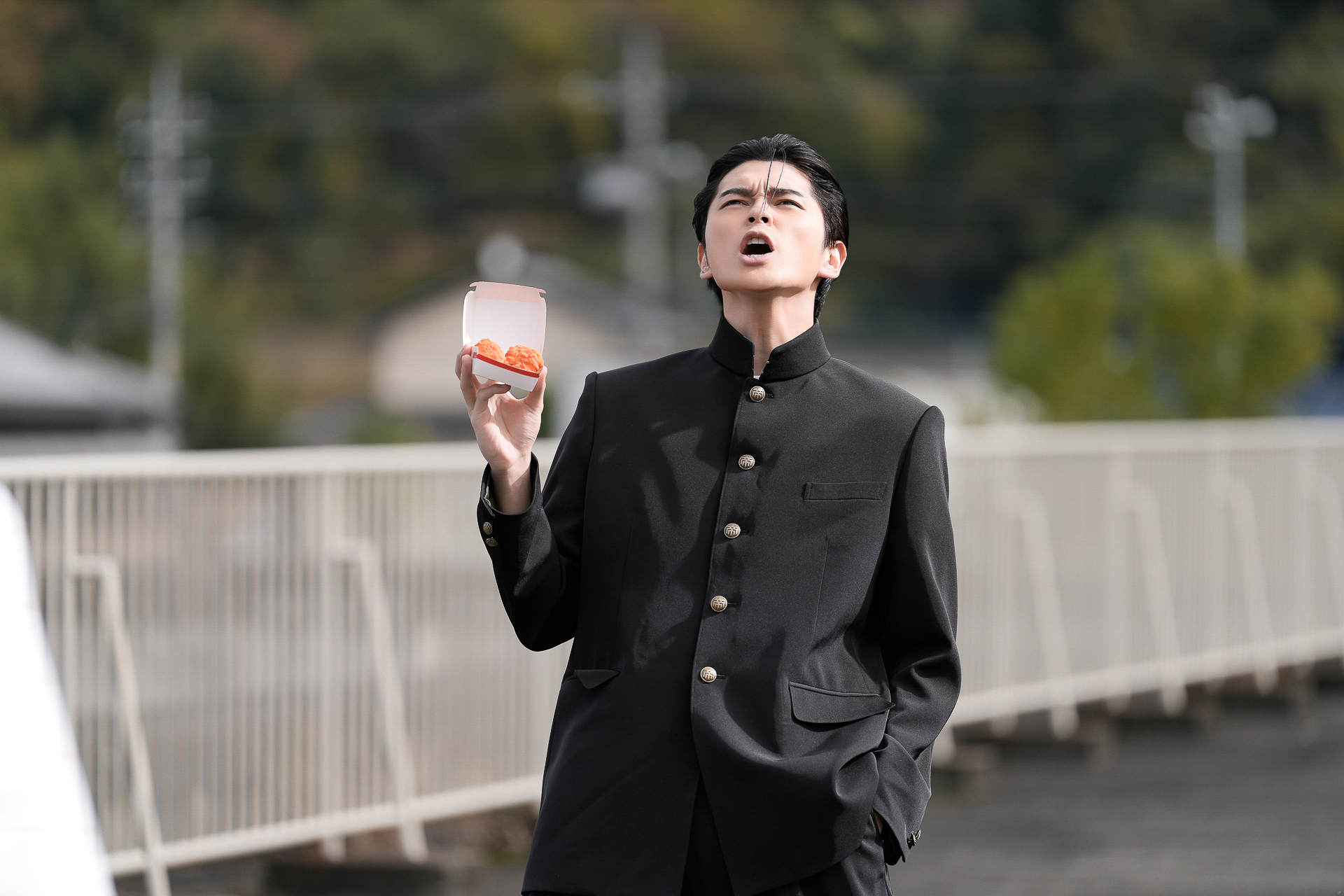 新テレビCM「『ソース四天王』篇」に登場する眞栄田郷敦さん