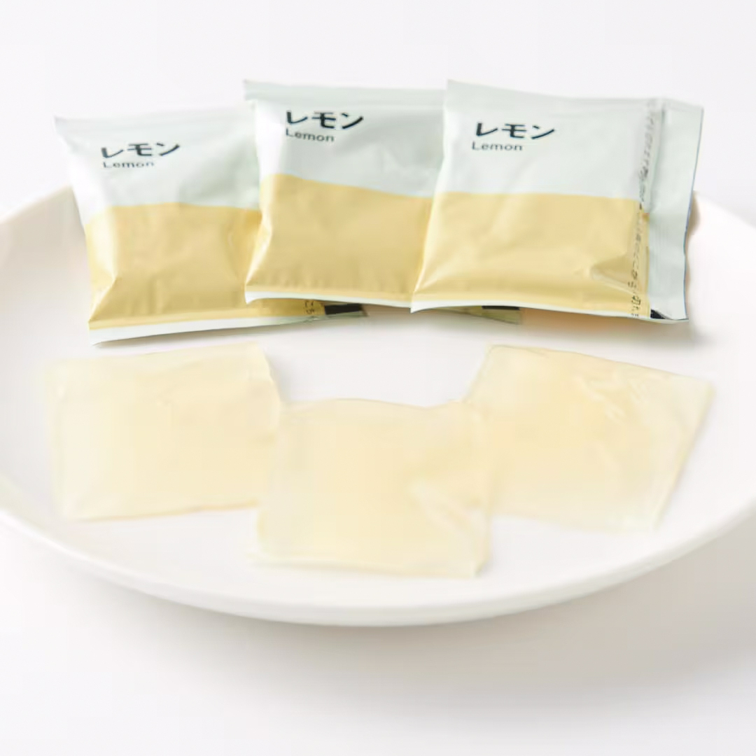 （左から）冷やしておいしい ソルティゼリー レモン、ライチ味