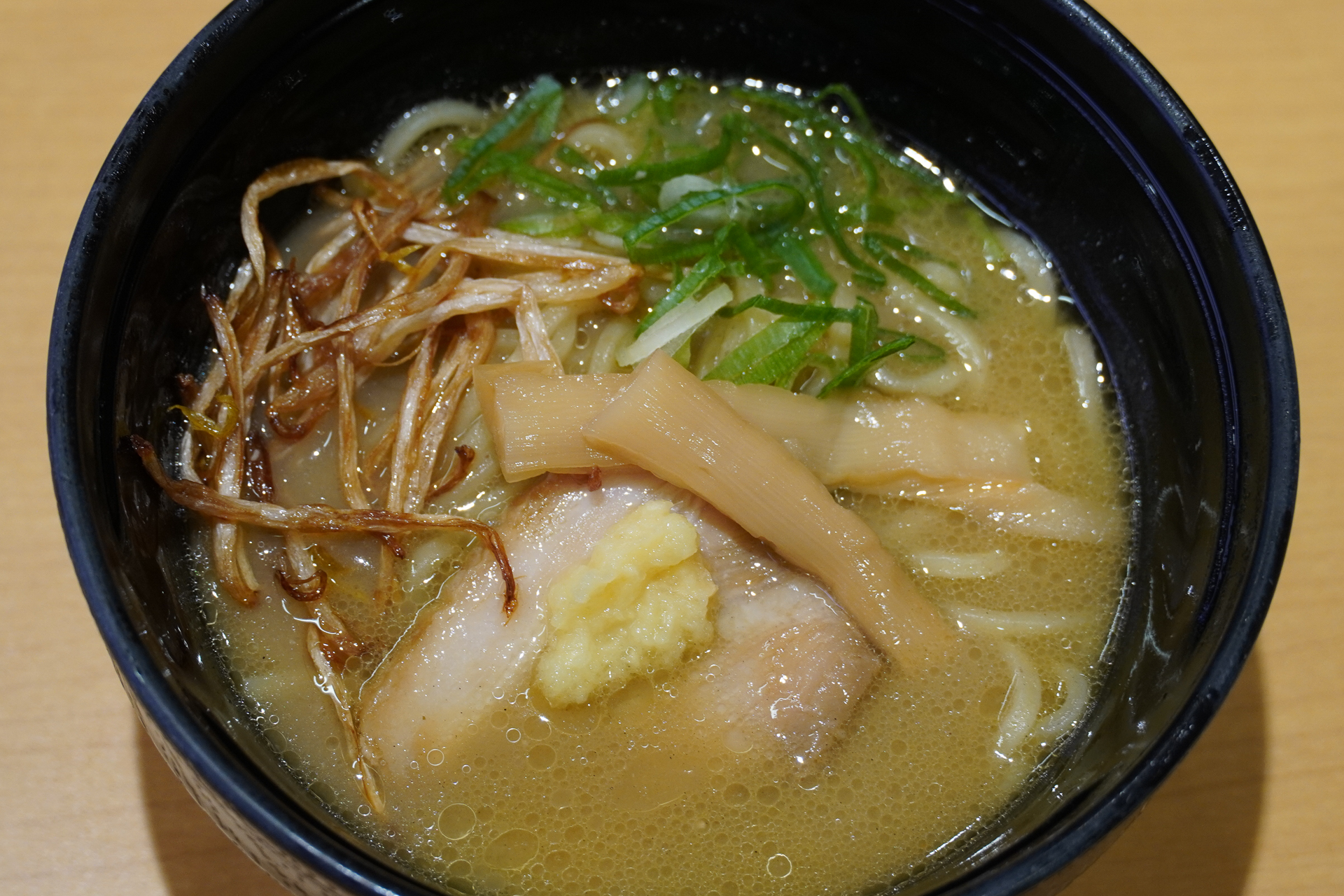 野菜の旨み濃厚 味噌豚骨ラーメン