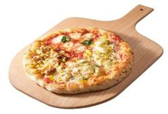 生地発酵から店内で行なうピッツァ