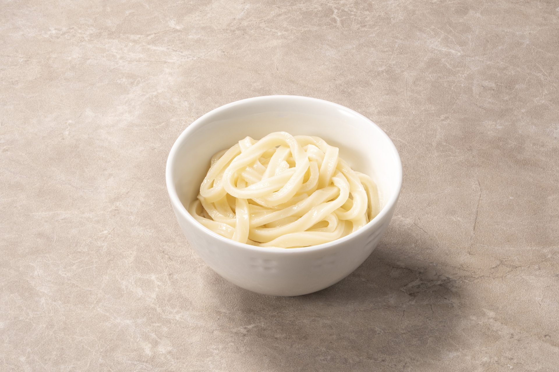 麺は中華麺・マロニー・うどんから選べる