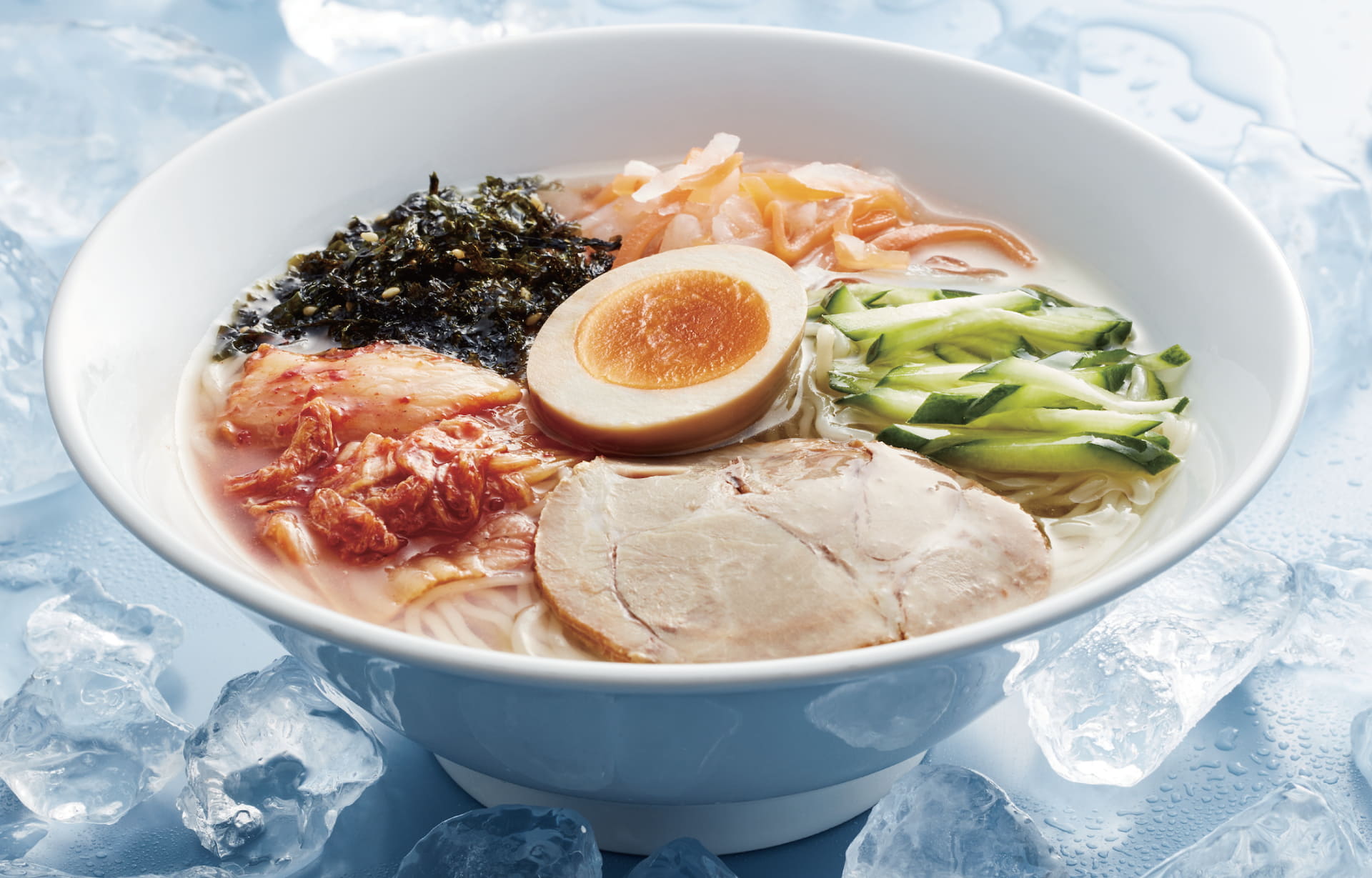 「丸源冷麺」（913円）