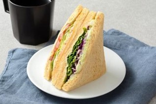 「チリコンカン＆アボカドポテト」（397円）