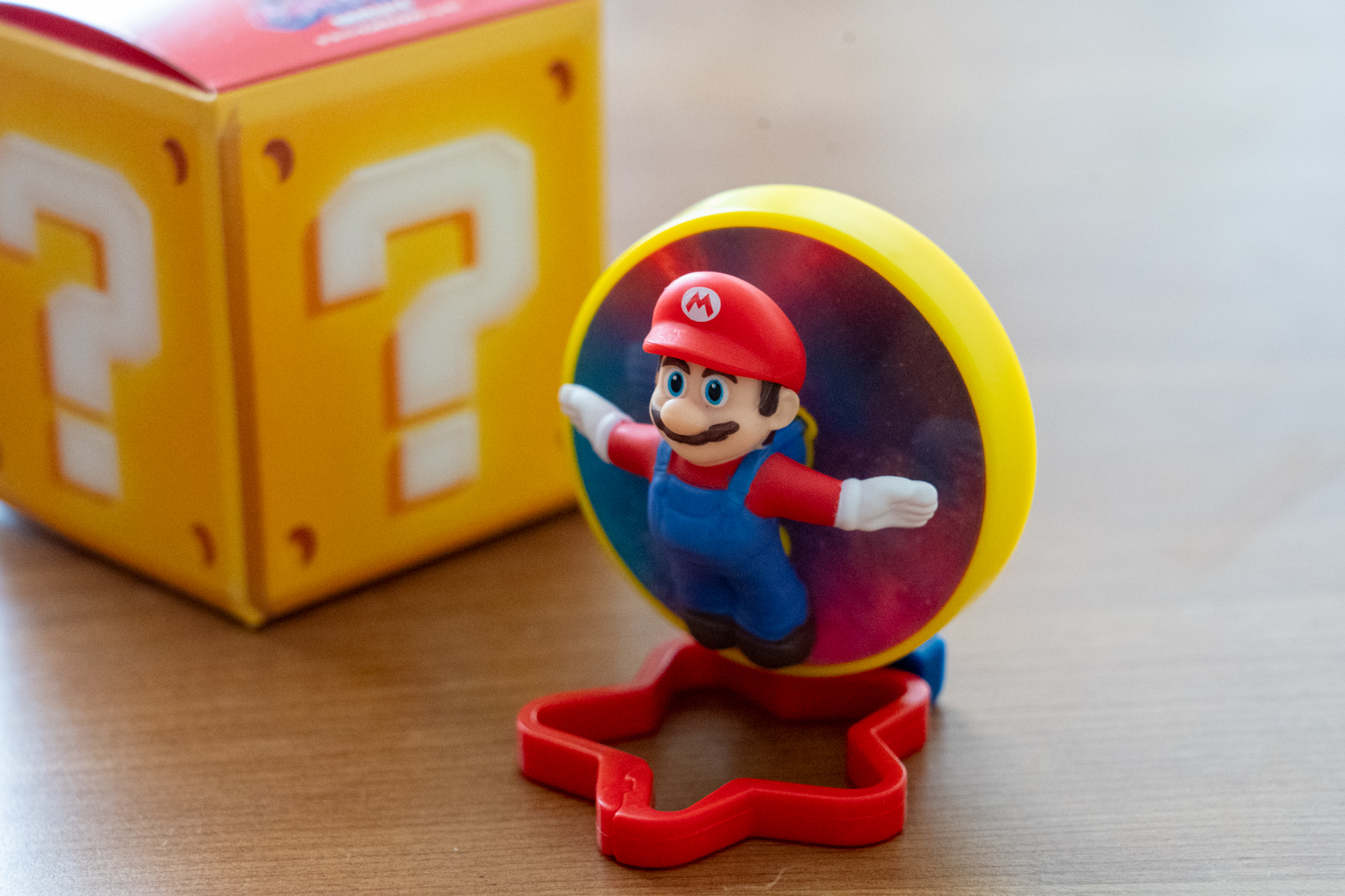 マリオ