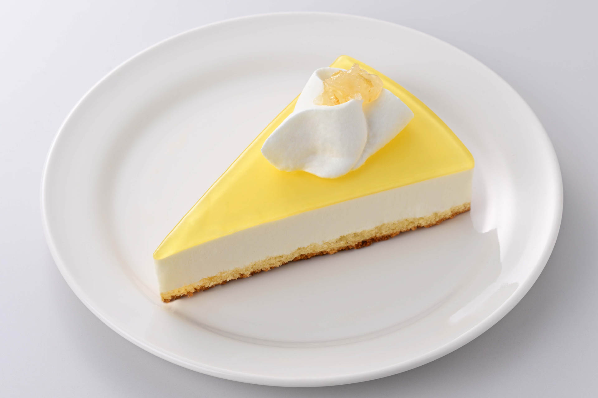 レモンの香りが広がる、グルテンフリーの「レモンレアチーズケーキ」