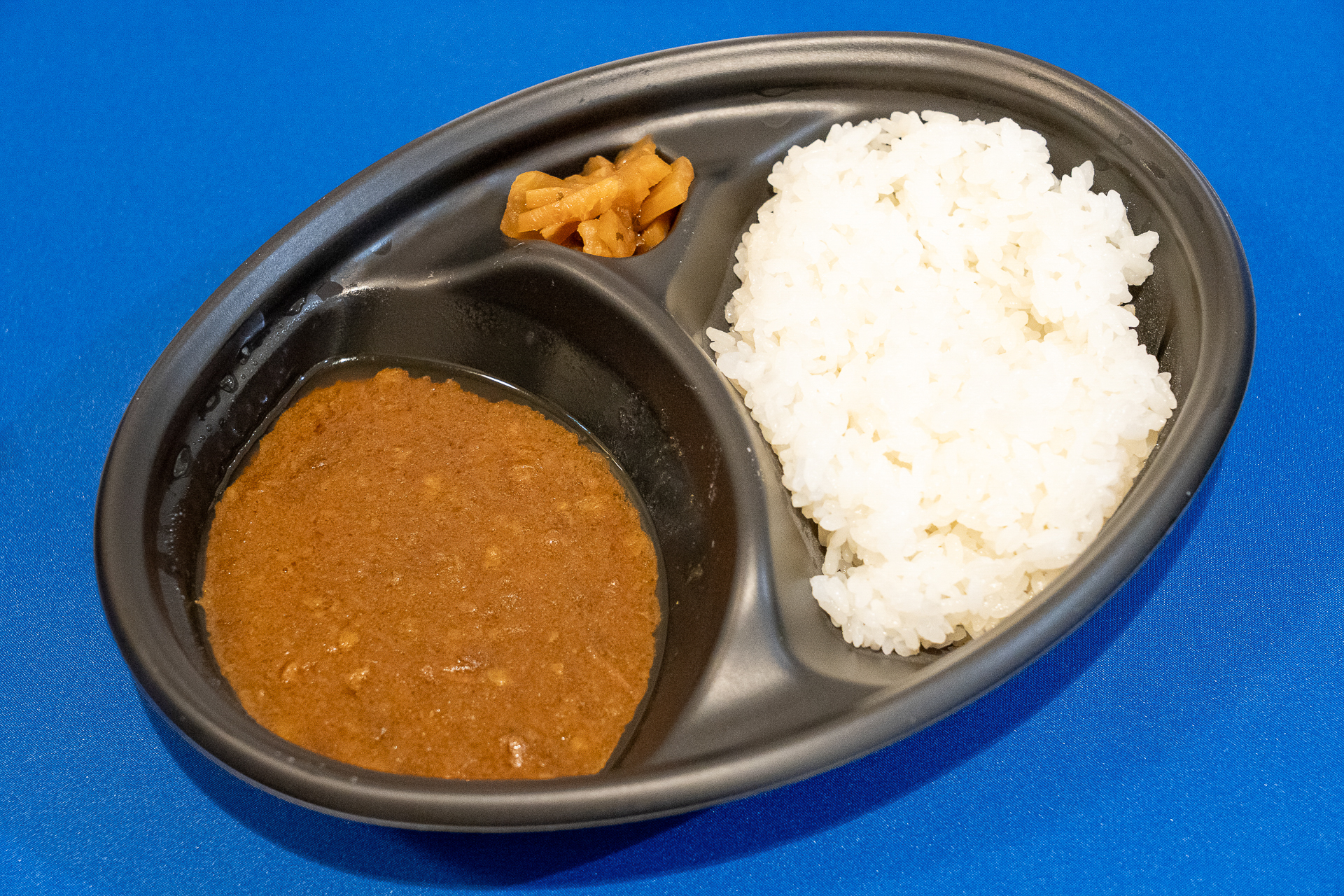 「創業ビーフRichカレー」（1050円）