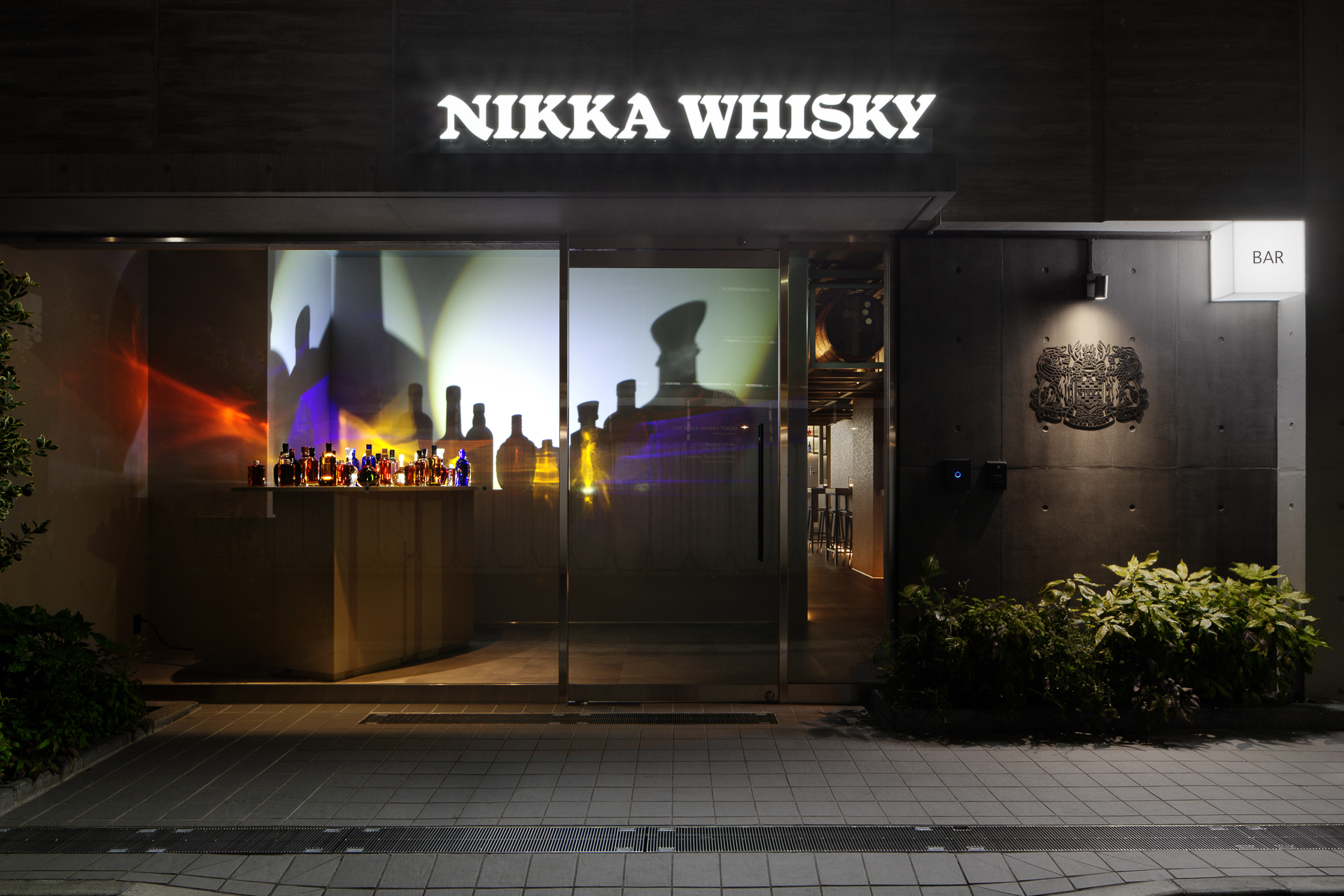 夜のTHE NIKKA WHISKY TOKYO