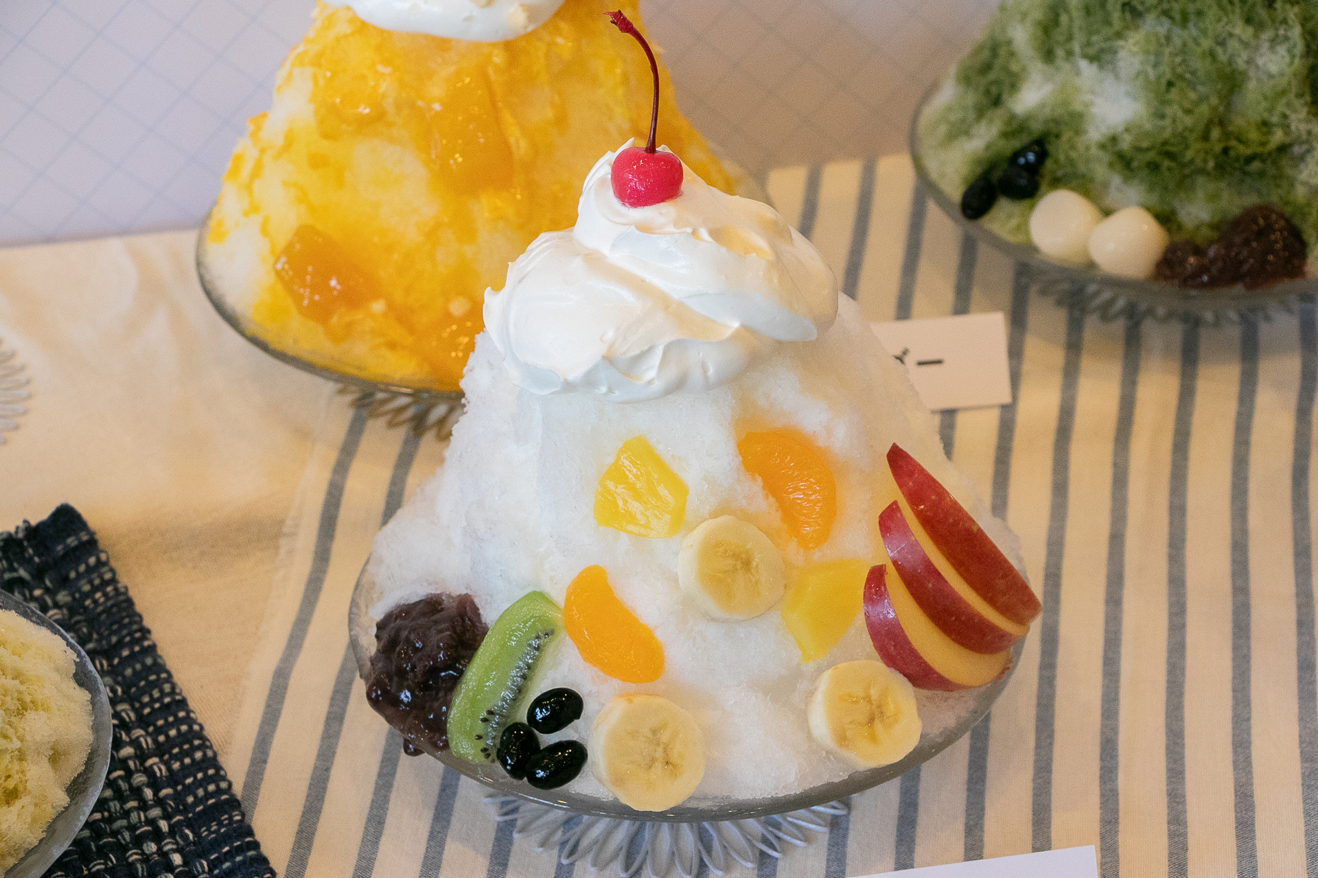 「しろくま」（979円）