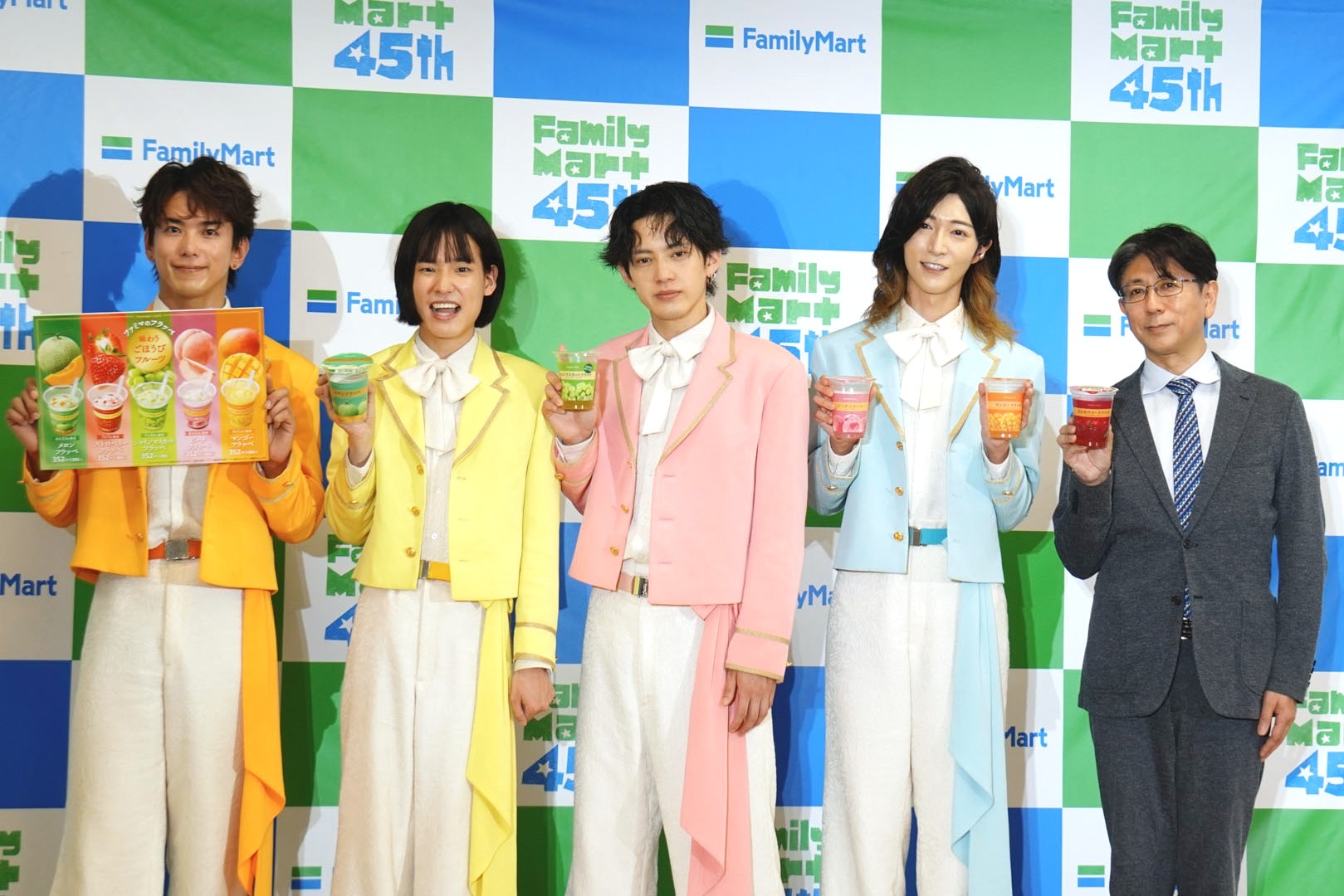 ファミマのフラッペ「味わうごほうびフルーツシリーズ」