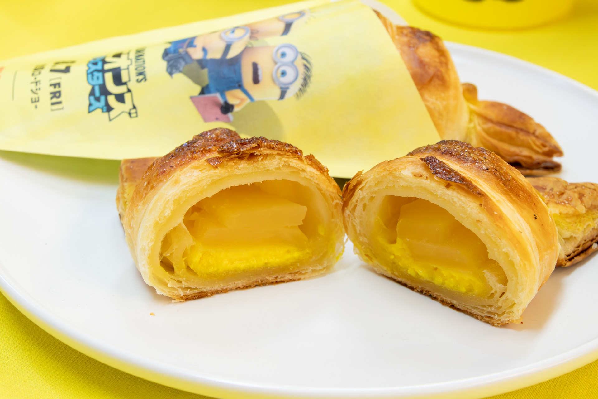 青森県産りんごプレサーブとカスタードチョコの組み合わせ