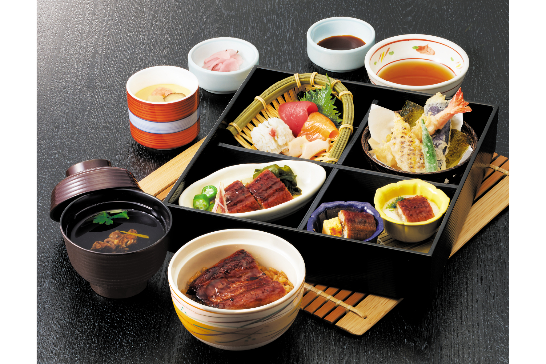 「鹿児島県産うなぎ御膳」（4290円）