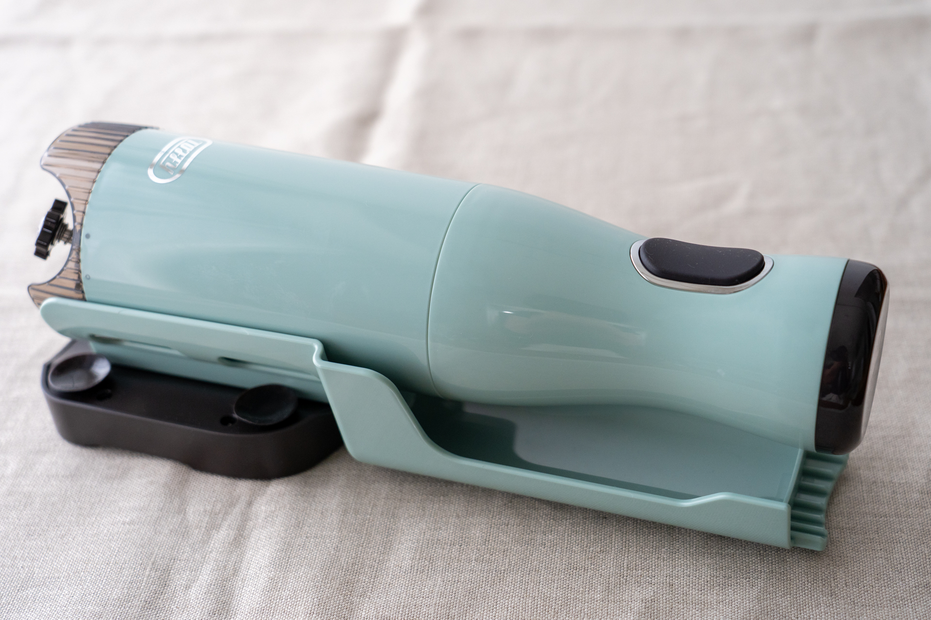 本体とスタンド、トレイはこんな感じでコンパクトにセットできます