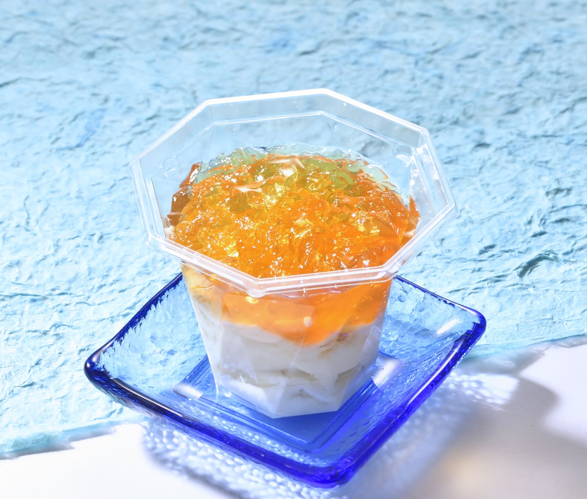「もちだんご村のだしジュレおぼろ豆腐」（400円）