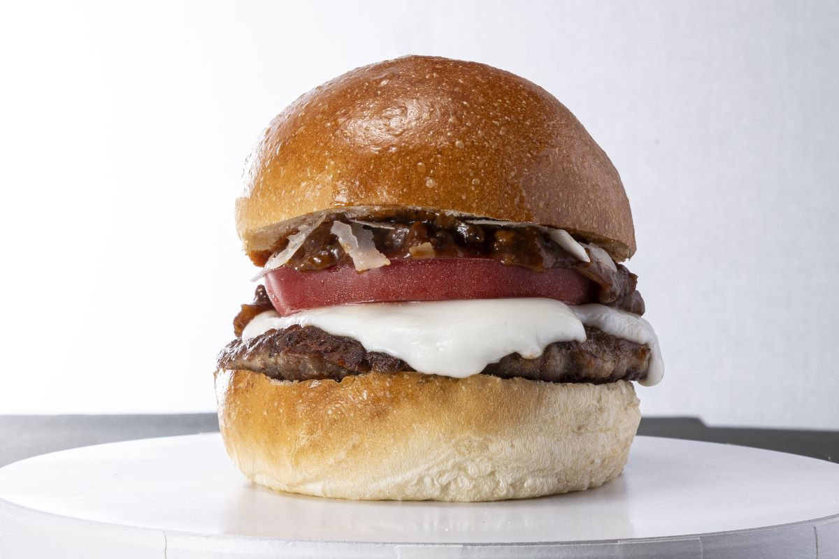 「MOSHクラシックバーガー」（1280円）