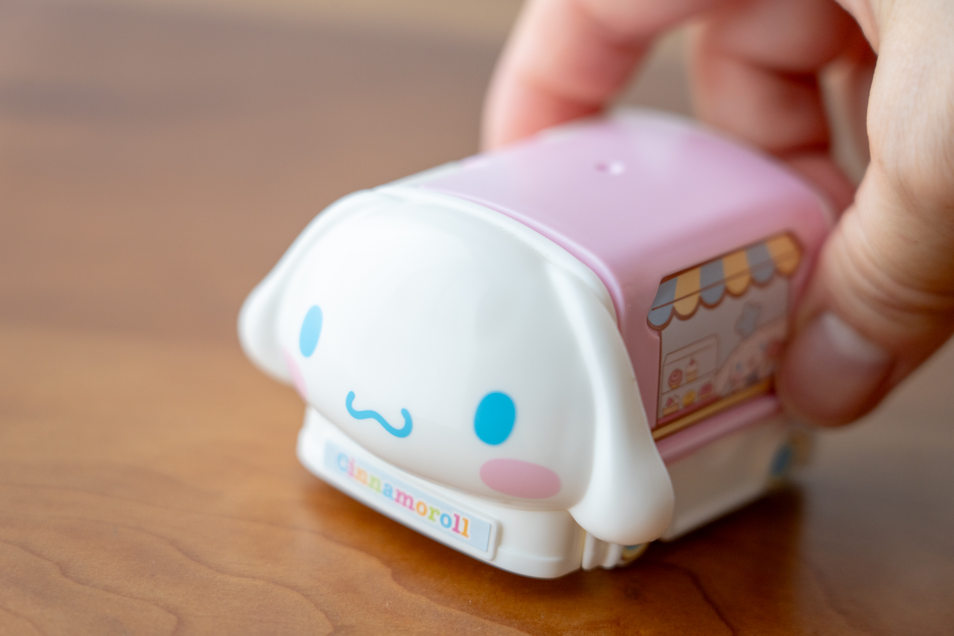 転がして走らせることもできる