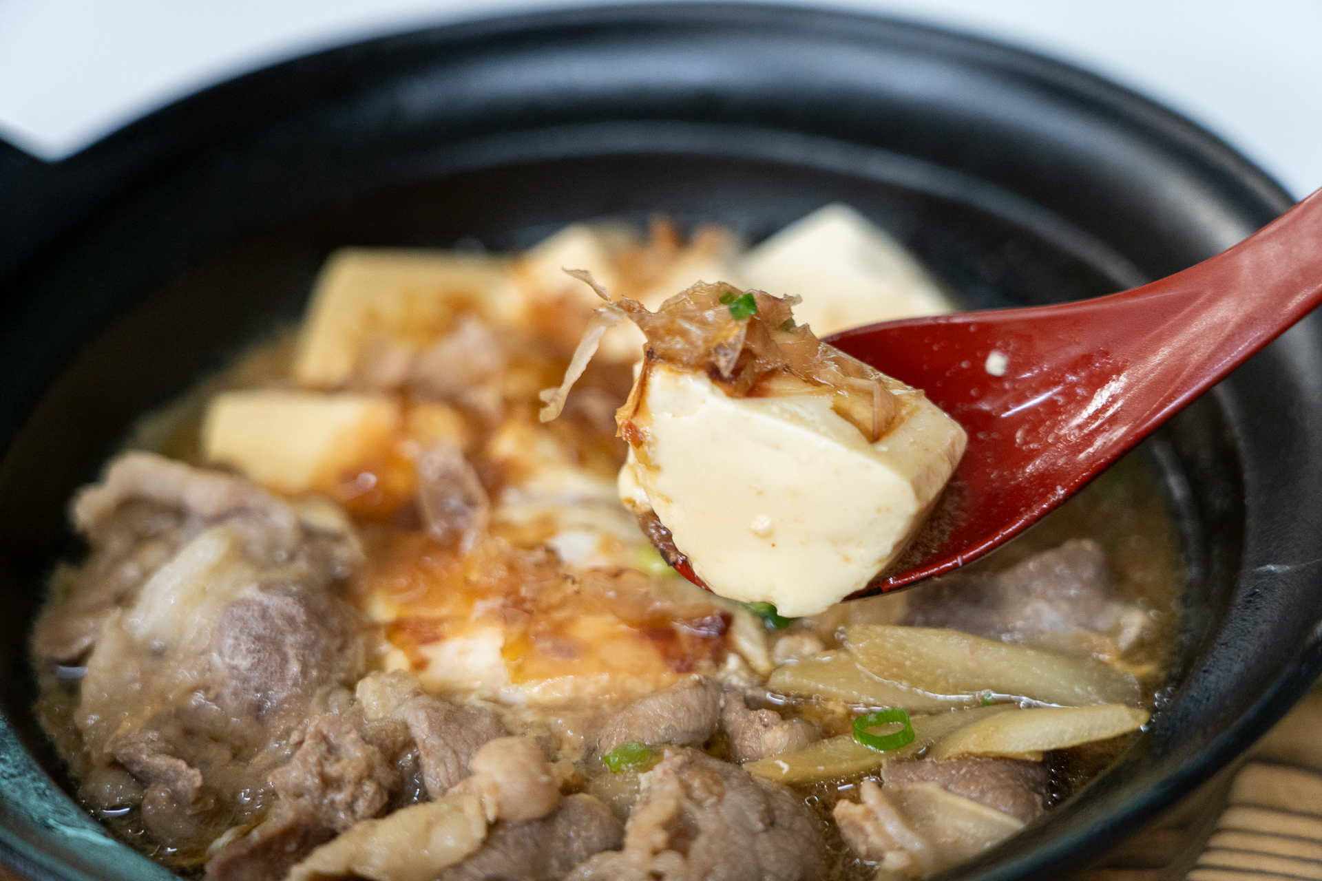豆腐は絹ごしで、約150gとたっぷり入っている