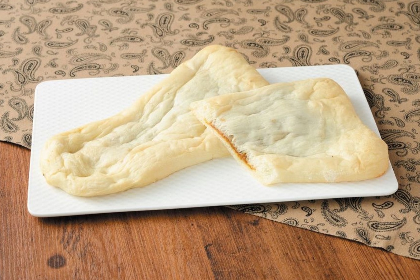 バターチキンカレーのナン
