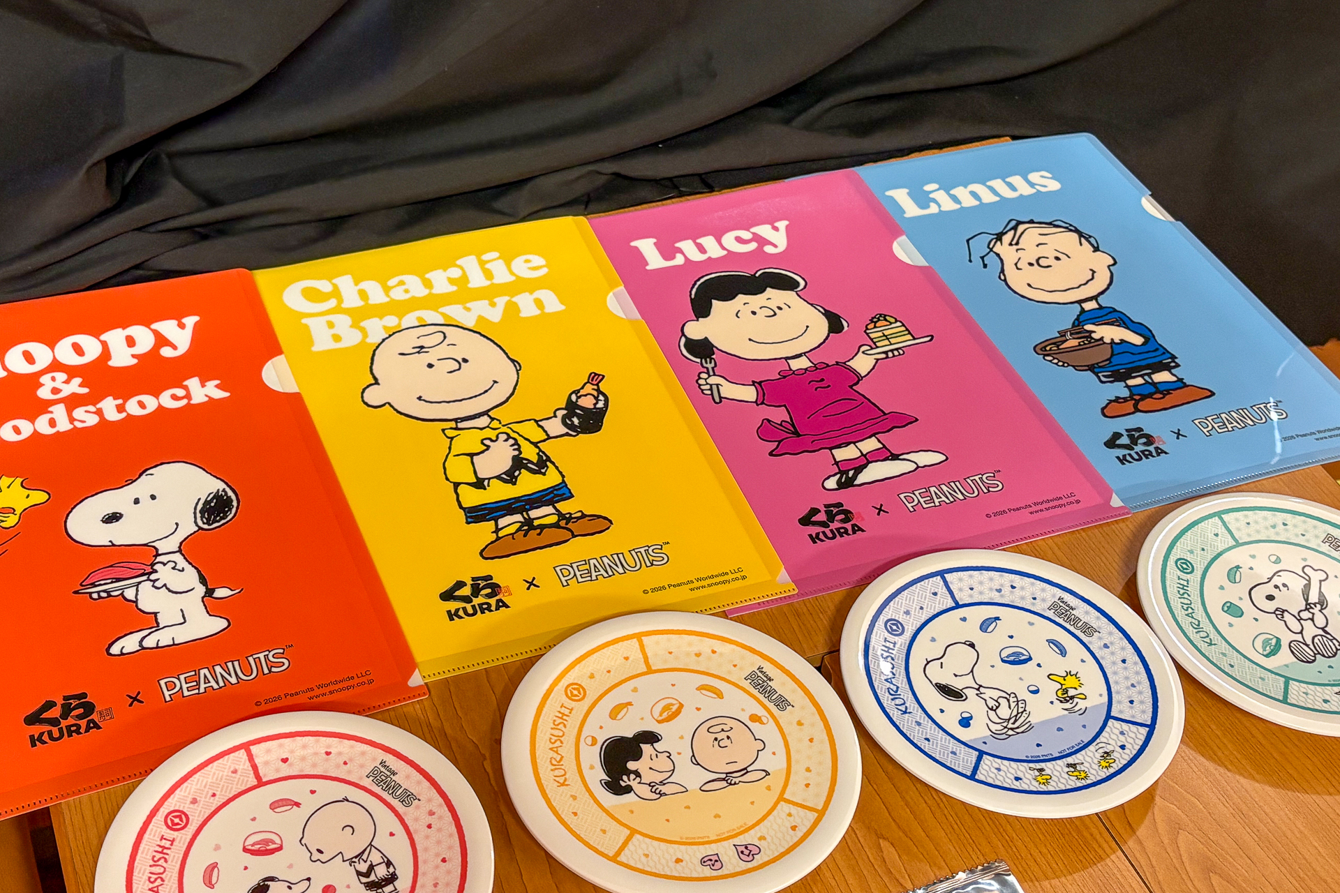 くら寿司でしか手に入らない「PEANUTS」コラボの限定グッズ