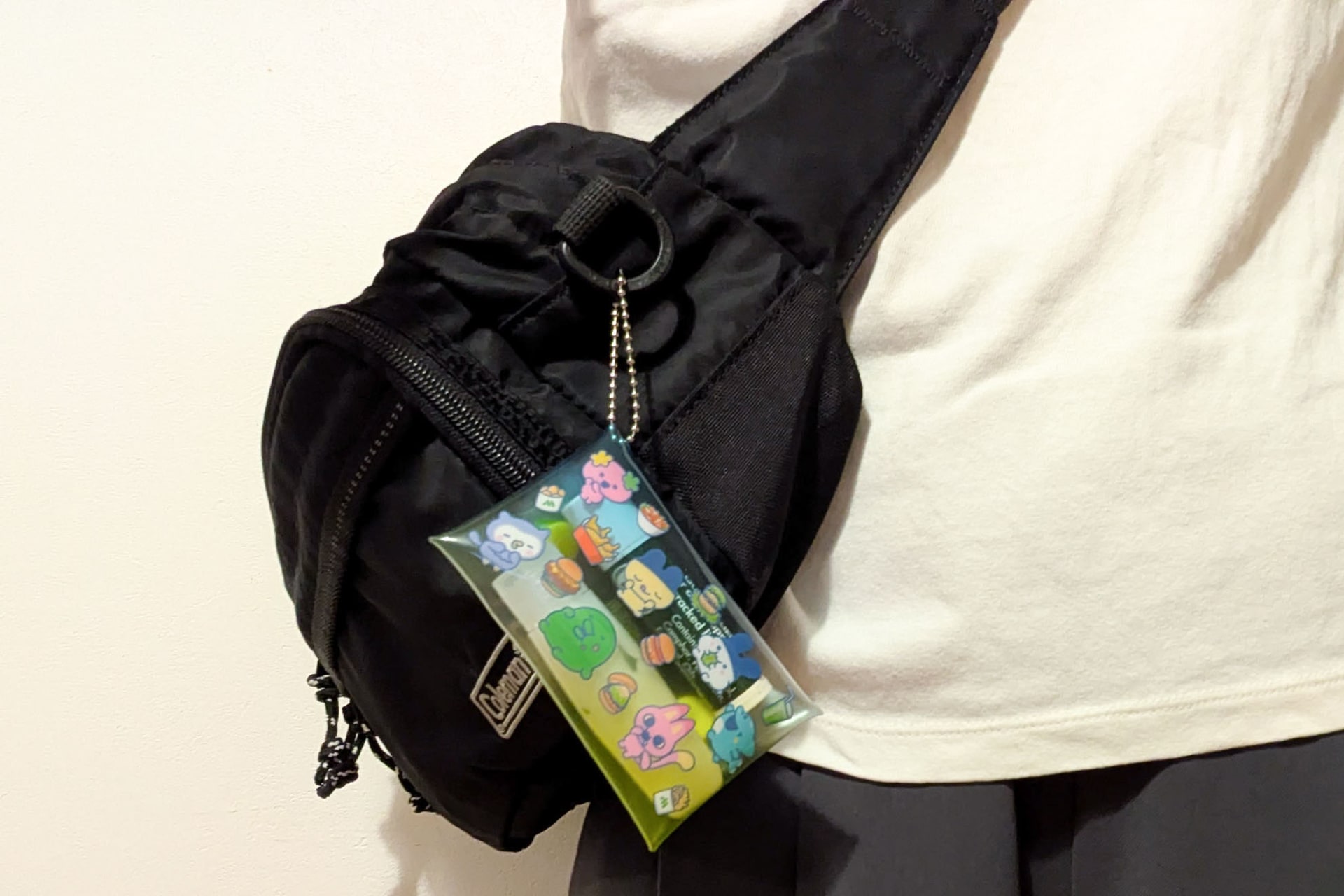 バッグなどに付けられる