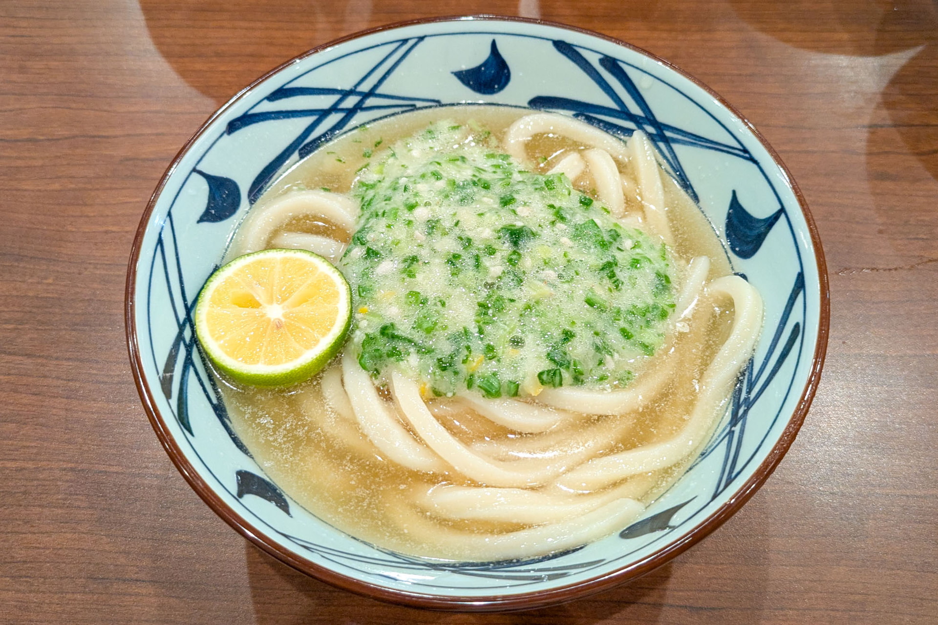 試食で提供された「冷たーいねばとろう旨塩うどん」