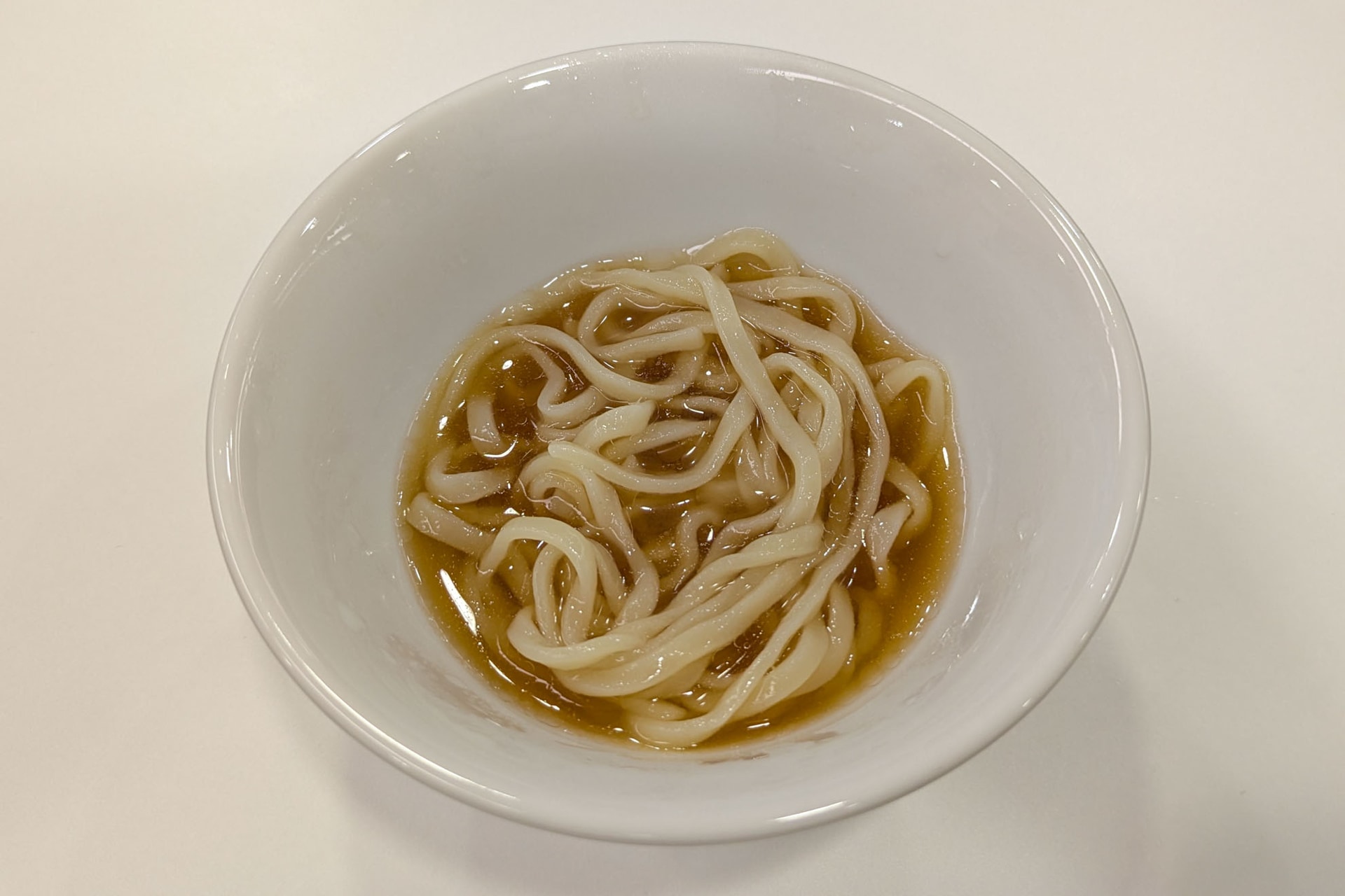 試食で提供された「行列のできる店のラーメン 山形冷しらーめん」