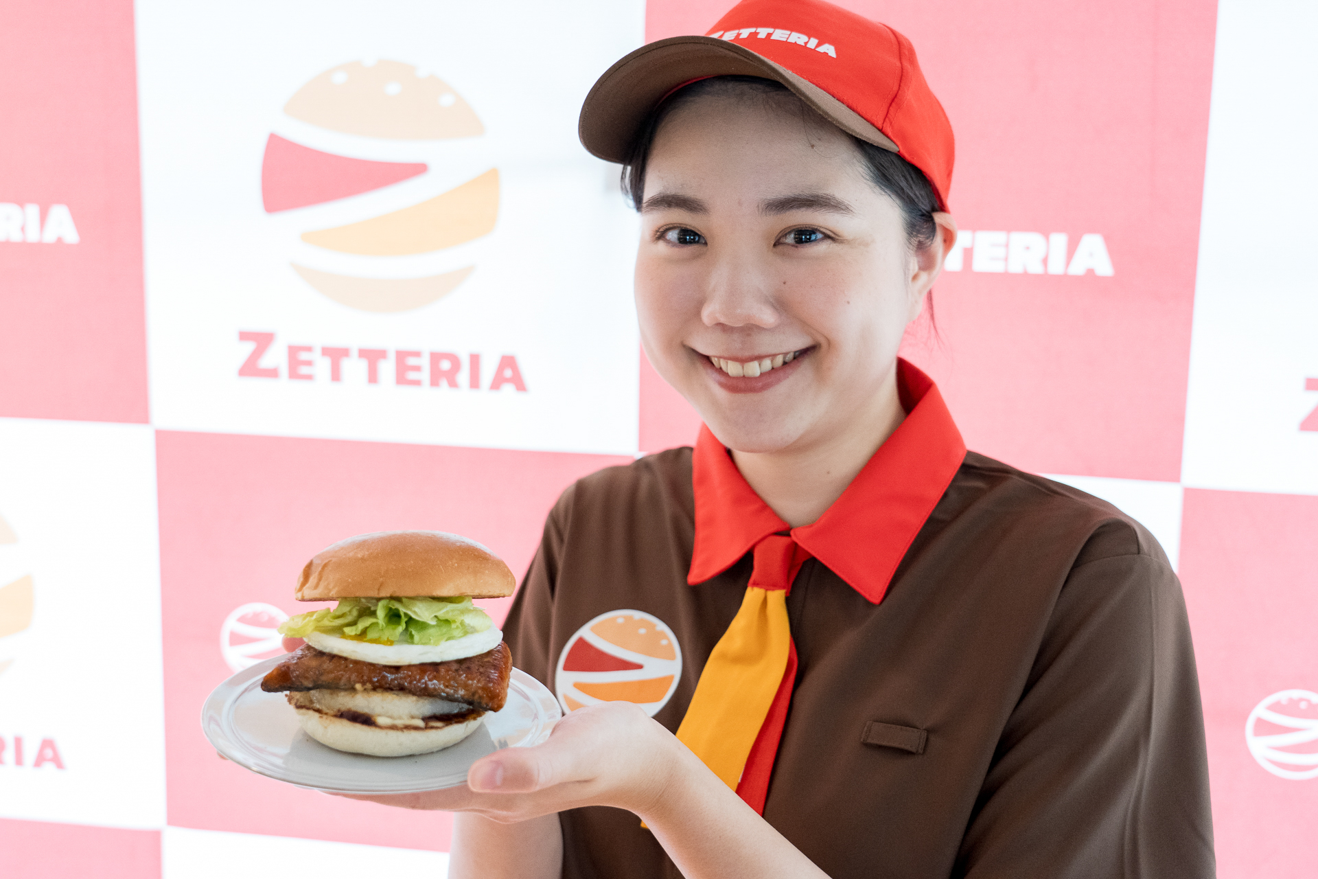 「うな丼バーガー」は“令和の土用の丑の日”の新定番!?