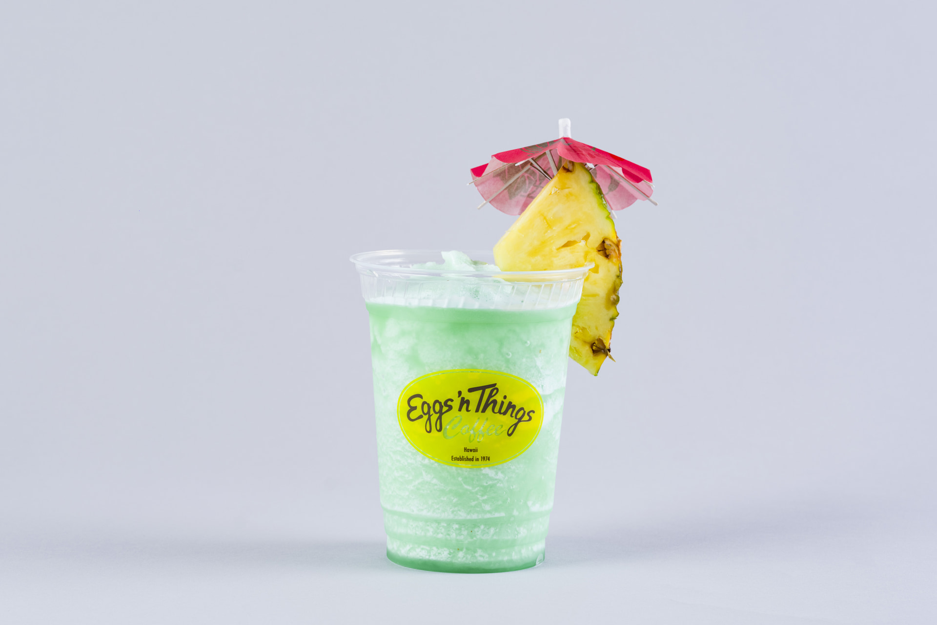 「フローズンドリンク（ブルーハワイ）」（テイクアウト982円）