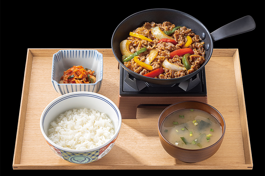 牛鉄板スタミナ焼肉定食