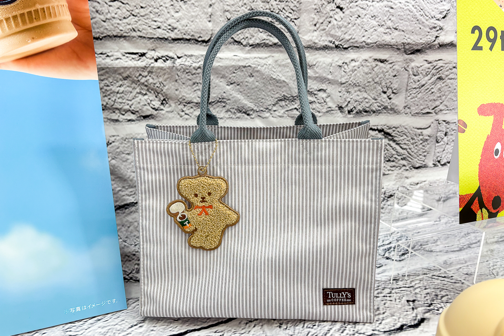 タリーズ「29th Anniversary Happy Bag」のトートバッグ＆チャーム