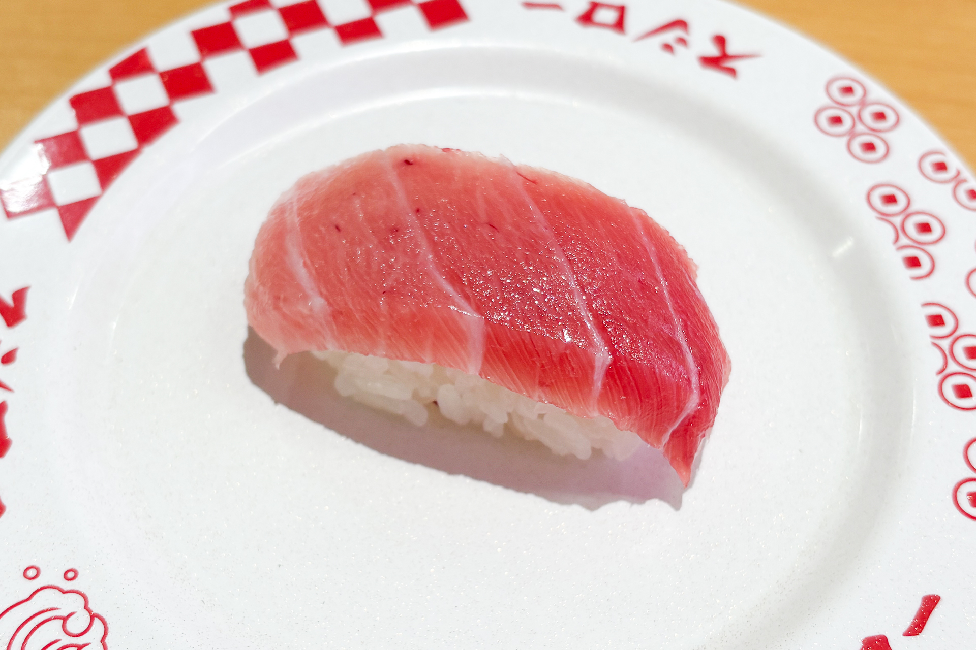 とろける脂が楽しめる「大とろ」