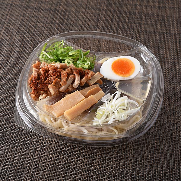 「Lab Q監修 至高の一杯 冷製煮干し醤油らぁ麺」（658円）