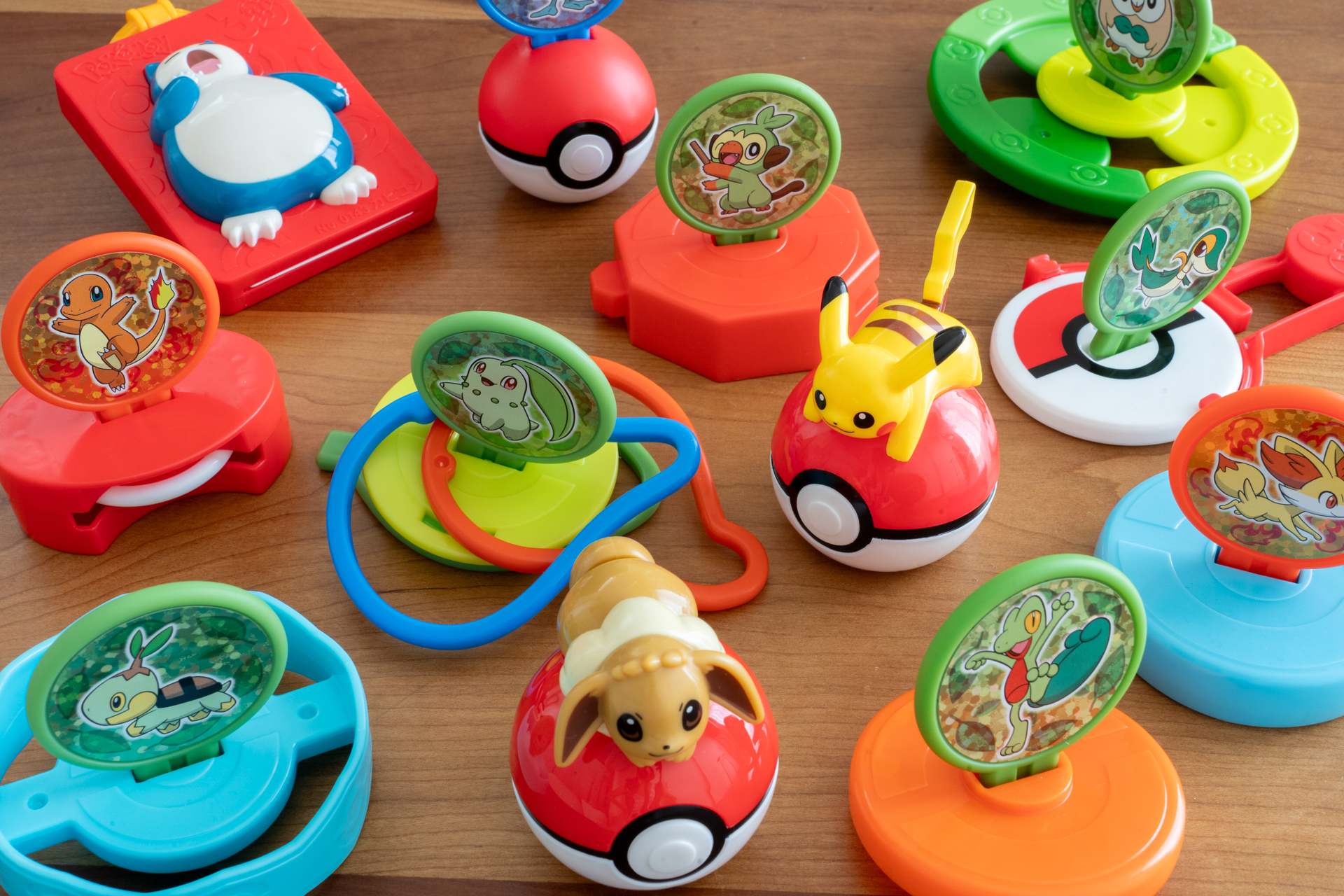 ハッピーセット「ポケモン」のおもちゃ全12種