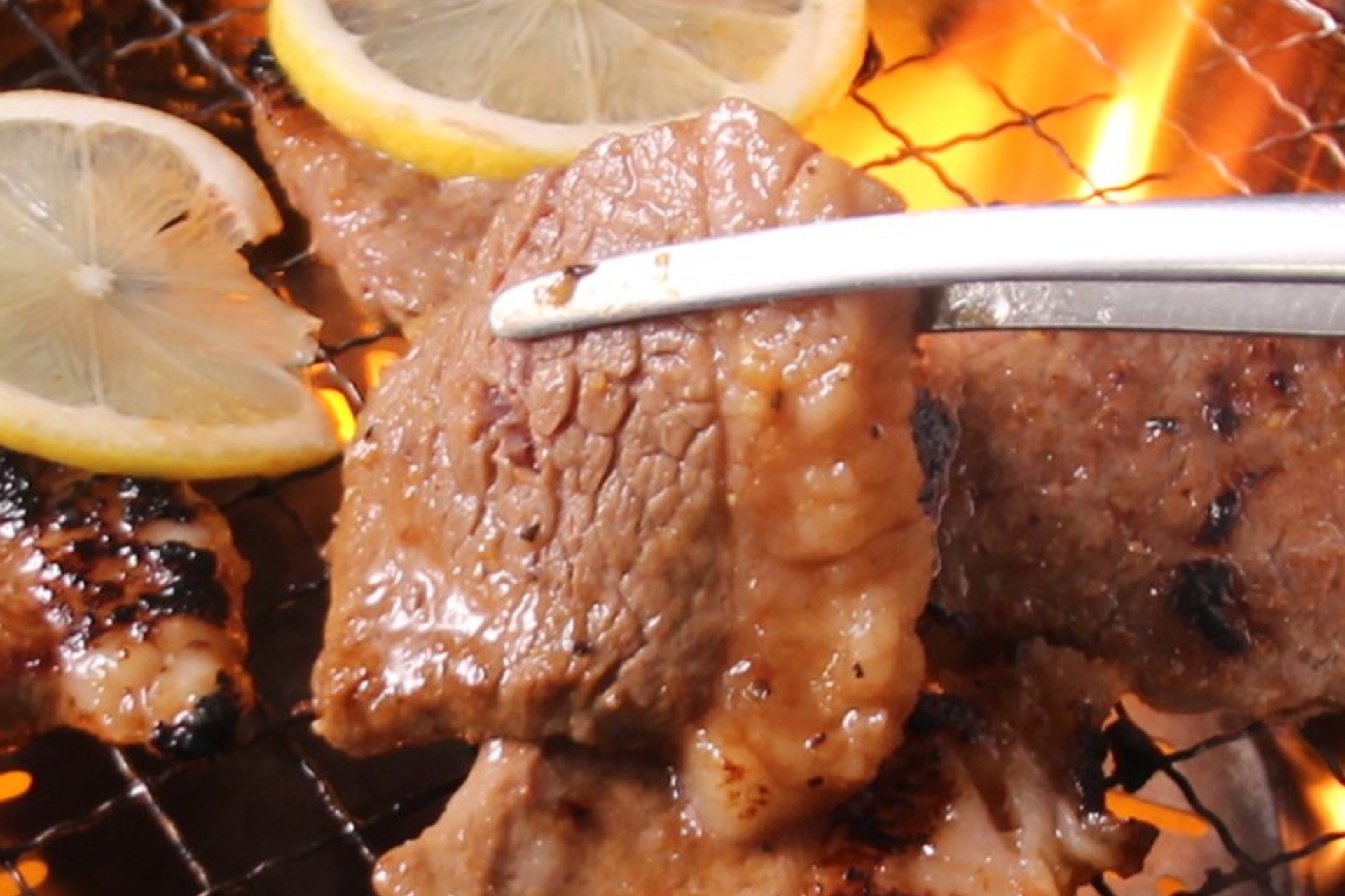 ひとくち牛ロースステーキ～さっぱりレモンソース～