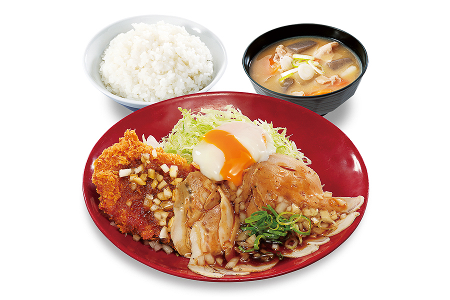 ローストポークとロースカツの合い盛り定食（温たま付）