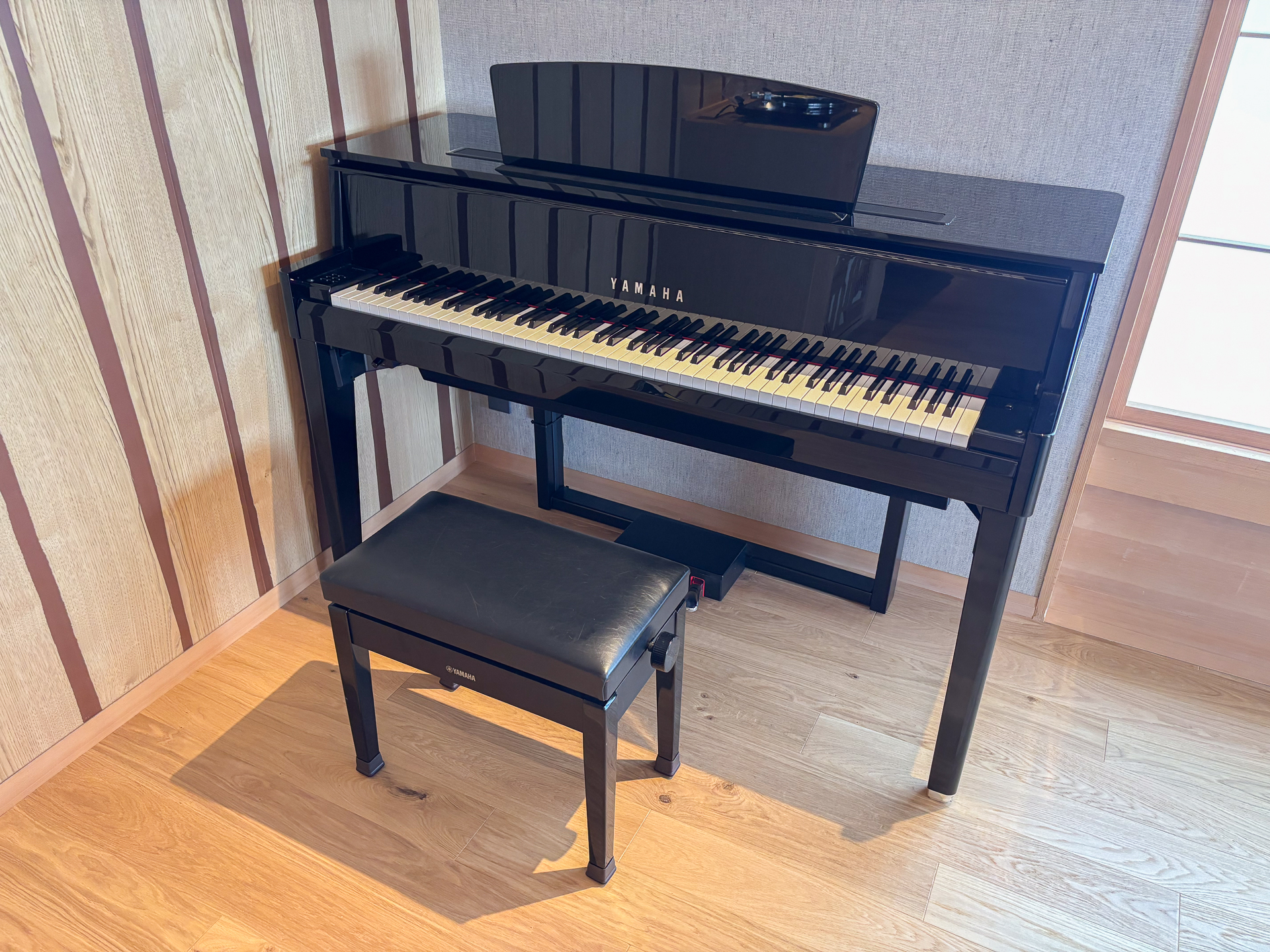 GAKUスイートにも、そこかしこに音楽の気配がある