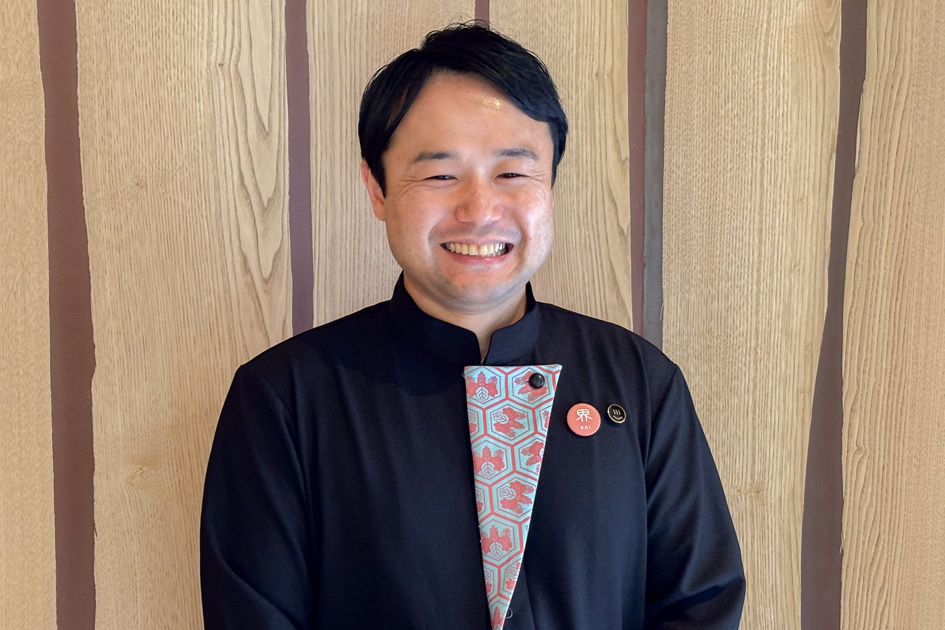 界 松本 総支配人 篠﨑隼介氏。ワイン好きで、よくワイナリー巡りもするという