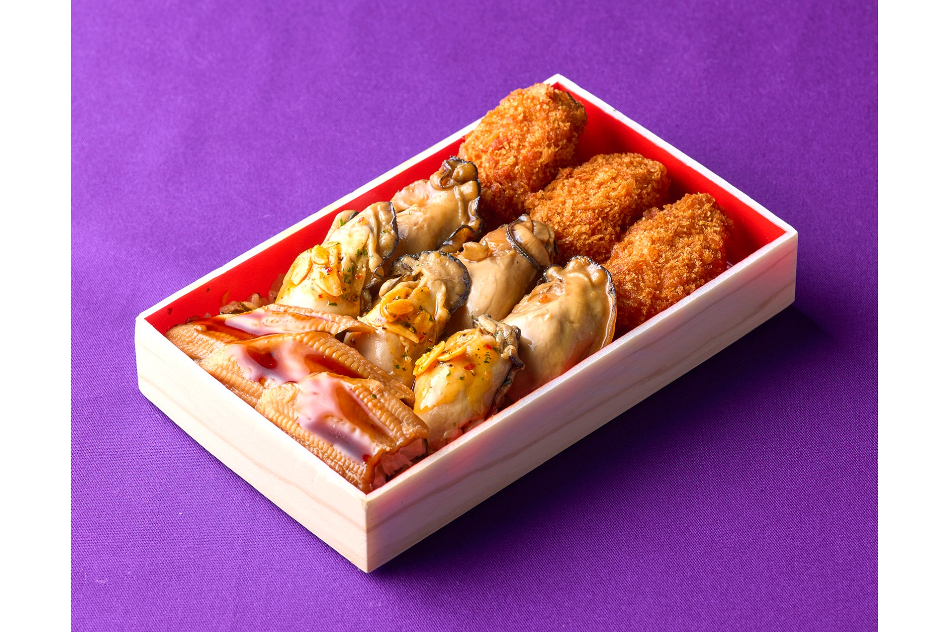 【広島牡蠣専門店 千両屋】牡蠣三昧と煮穴子の贅沢弁当